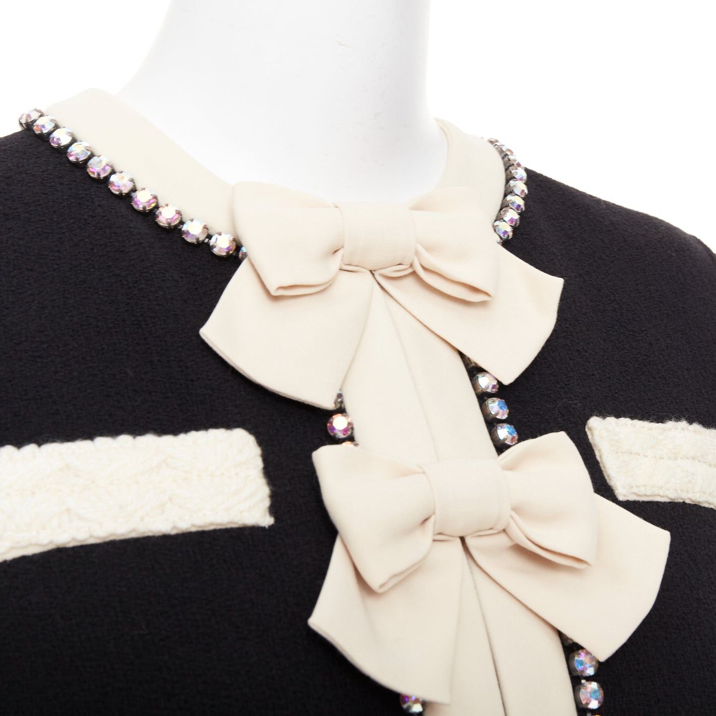 Gucci GUCCI 2017 Runway black tailleur crystal bow swarovski embellished wool jacket IT40 S Size S / US 4 / IT 40 - 8 Thumbnail