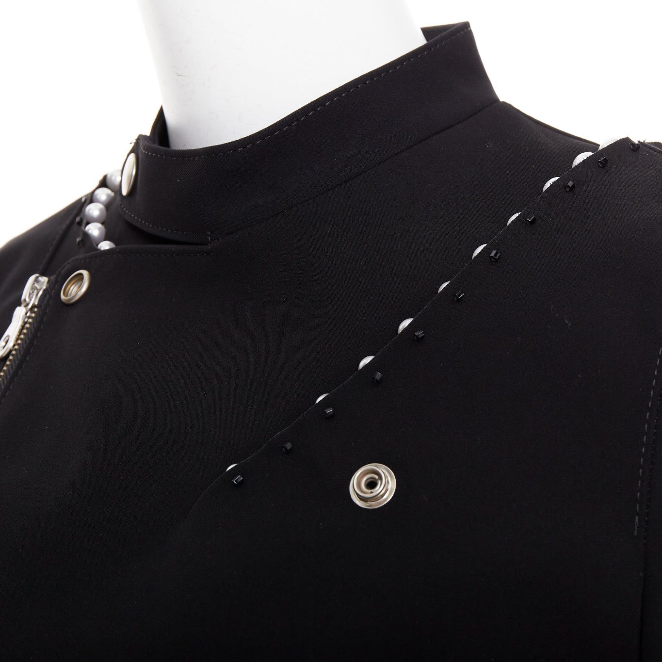 Noir Kei Ninomiya NOIR KEI NINOMIYA 2015 matte black beaded pearl biker jacket S Size S / US 4 / IT 40 - 8 Thumbnail