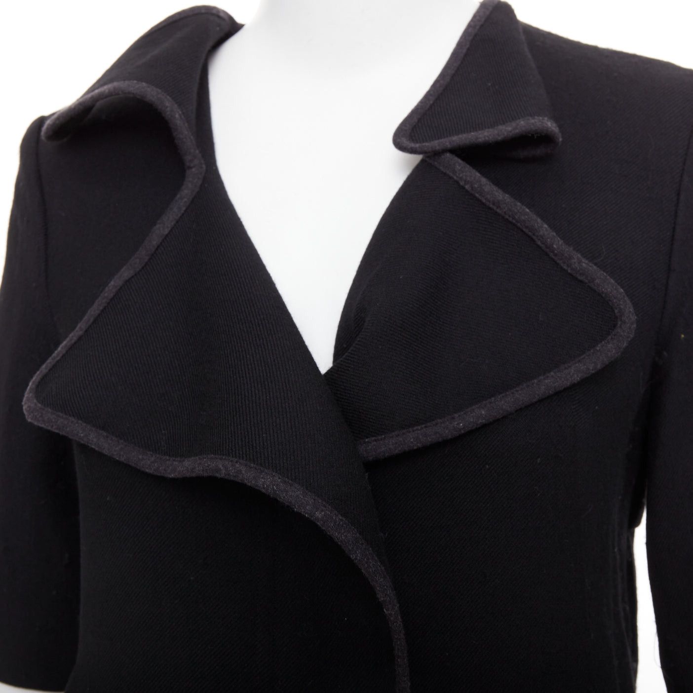 Marni MARNI 2010 black 100% virgin wool twill trimmed collar fitted jacket IT38 XS Size XS / US 0-2 / IT 36-38 - 2 Thumbnail