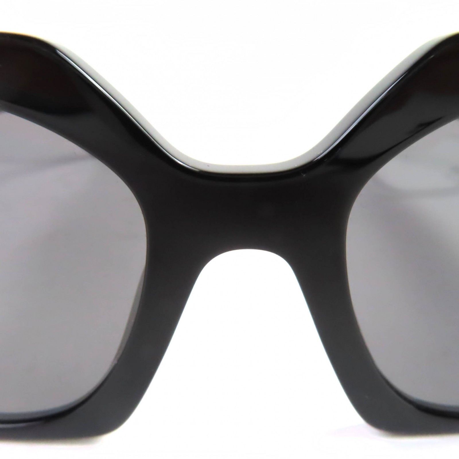 Prada Prada Prada SPR15W Sunglasses Plastic Sunglasses SPR15W DUTY FREE for USA Size ONE SIZE - 8 Thumbnail
