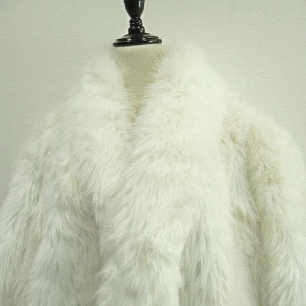 Balenciaga Balenciaga Balenciaga Spray Logo Eco Fur Coat Others Outerwear DUTY FREE for USA Size ONE SIZE - 5 Thumbnail