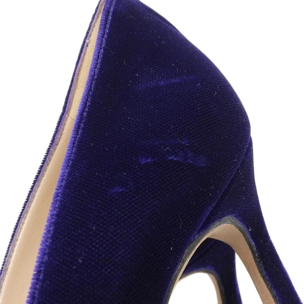Manolo Blahnik Manolo Blahnik Manolo Blahnik BB90 Velvet Pumps Others Shoes BB90 DUTY FREE for USA Size ONE SIZE - 4 Thumbnail