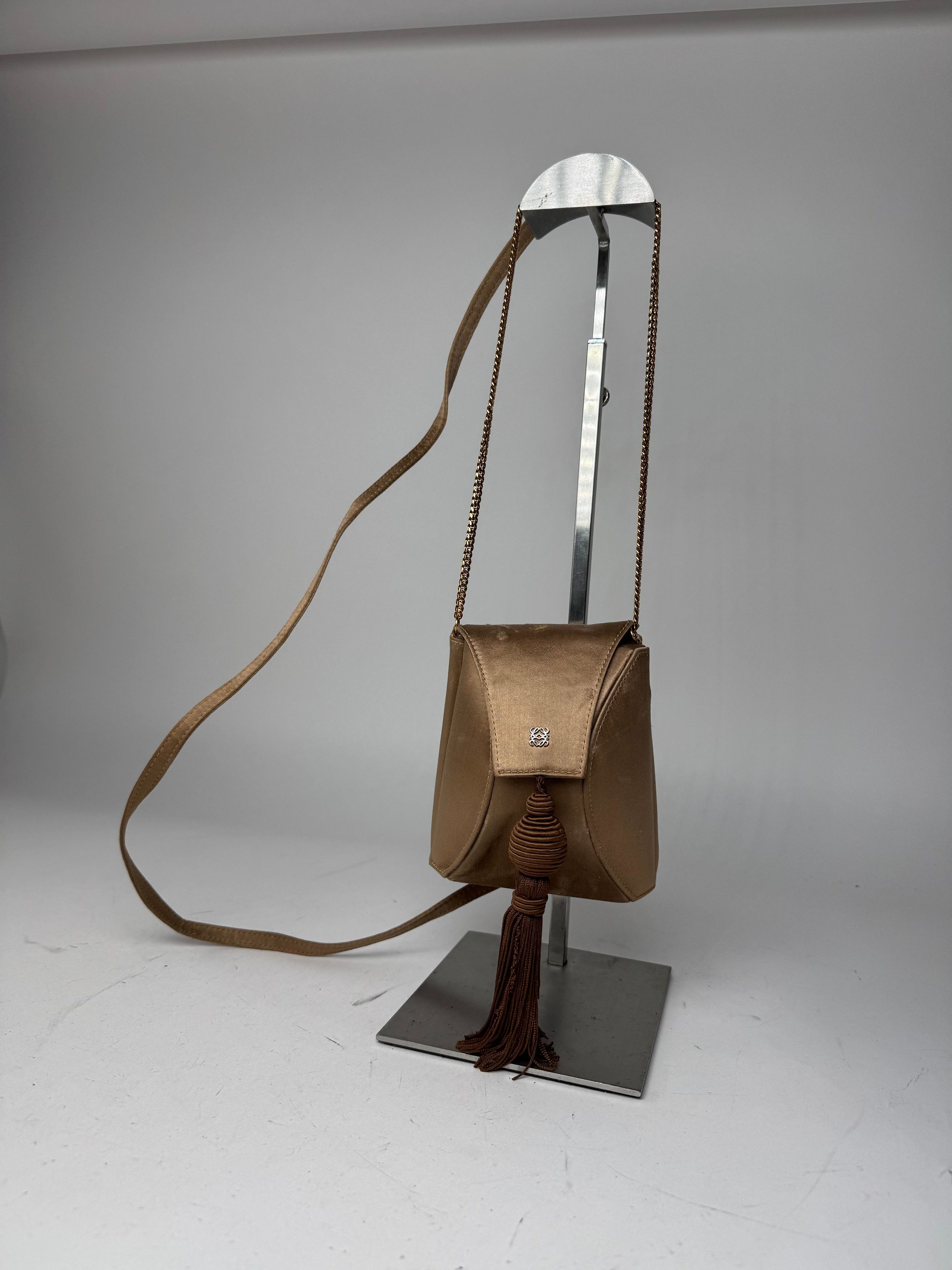 Loewe Vintage Madrid 2Way Crossbody Bag Gold Size ONE SIZE - 12 Thumbnail