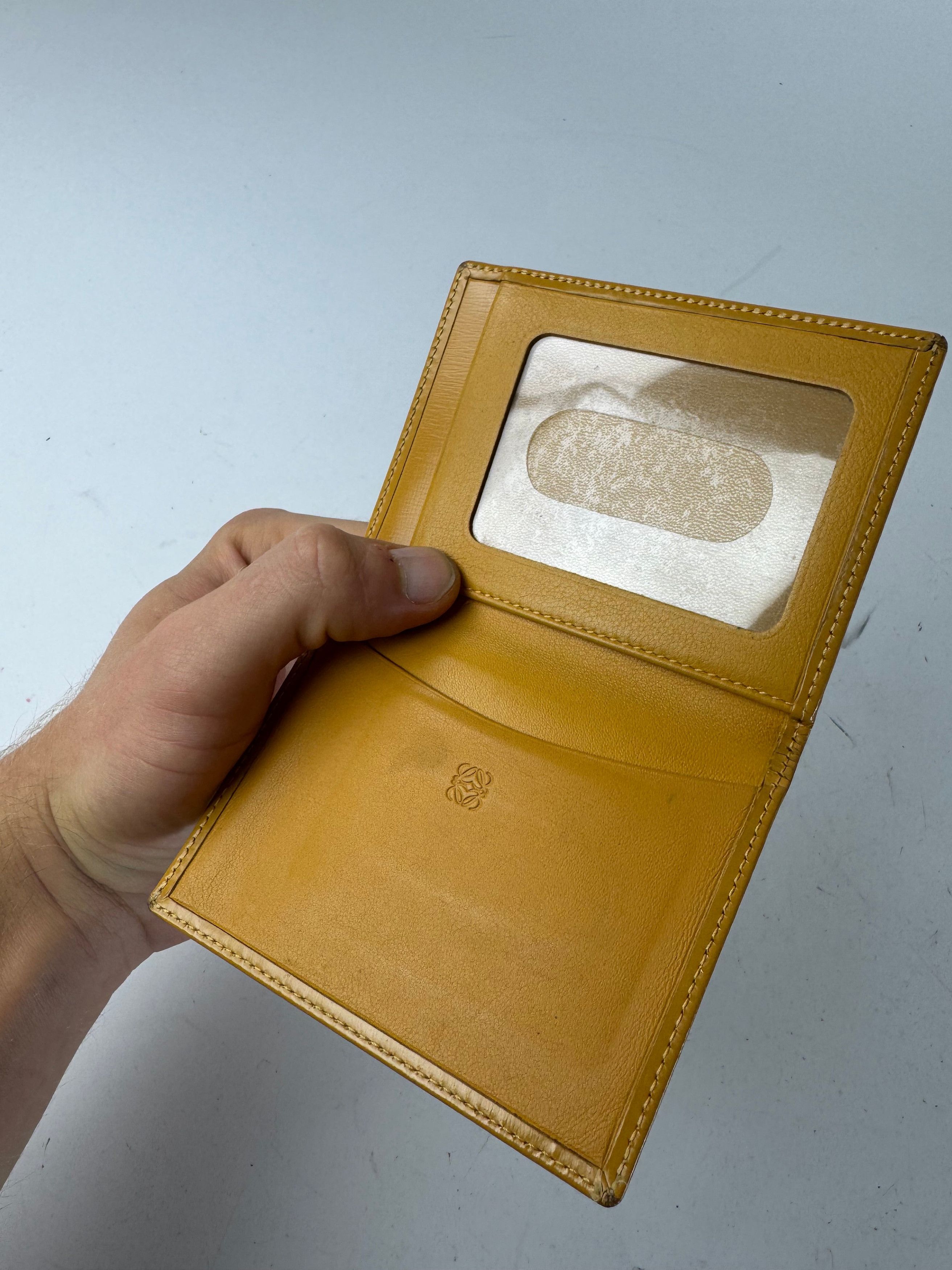 Loewe Vintage Madrid Leather Card Holder Yellow Size ONE SIZE - 3 Thumbnail