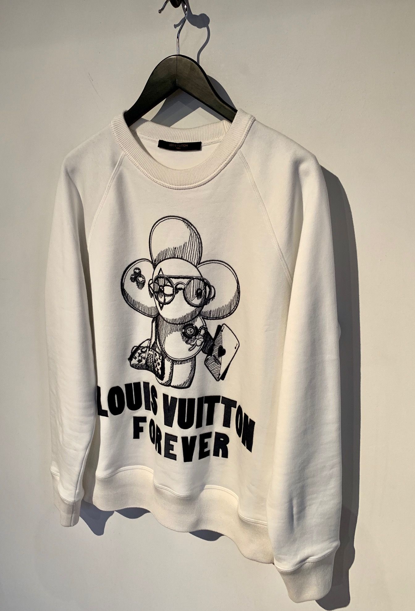 Louis Vuitton 2018 Vivienne Forever Sweatshirt - White Sweatshirts