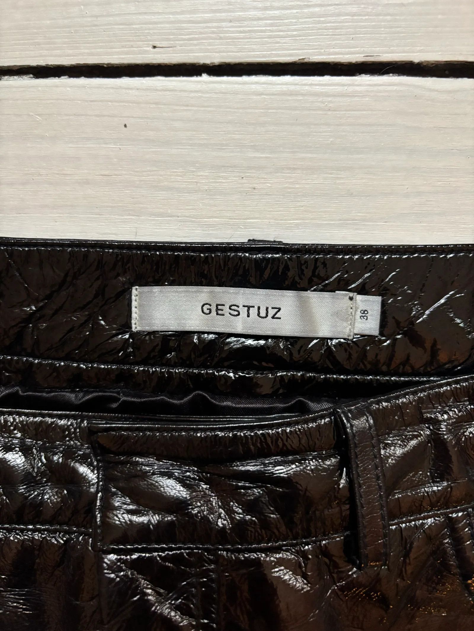 Gestuz Gestuz Skirt Size 27" / US 4 / IT 40 - 2 Thumbnail