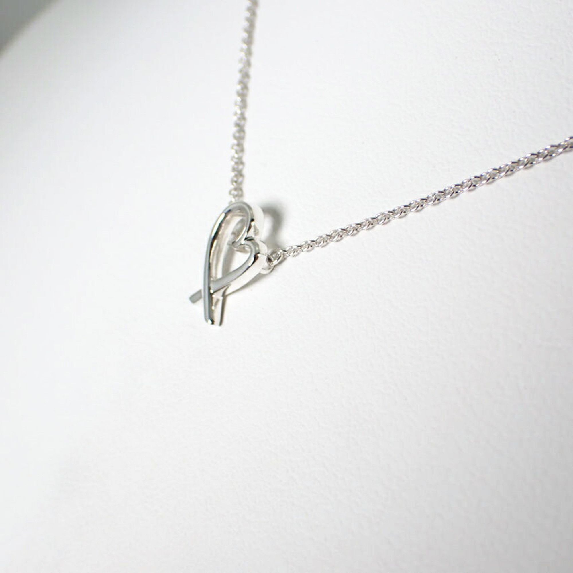 Tiffany & Co. TIFFANY 925 Loving Heart Pendant Necklace Size ONE SIZE - 5 Thumbnail