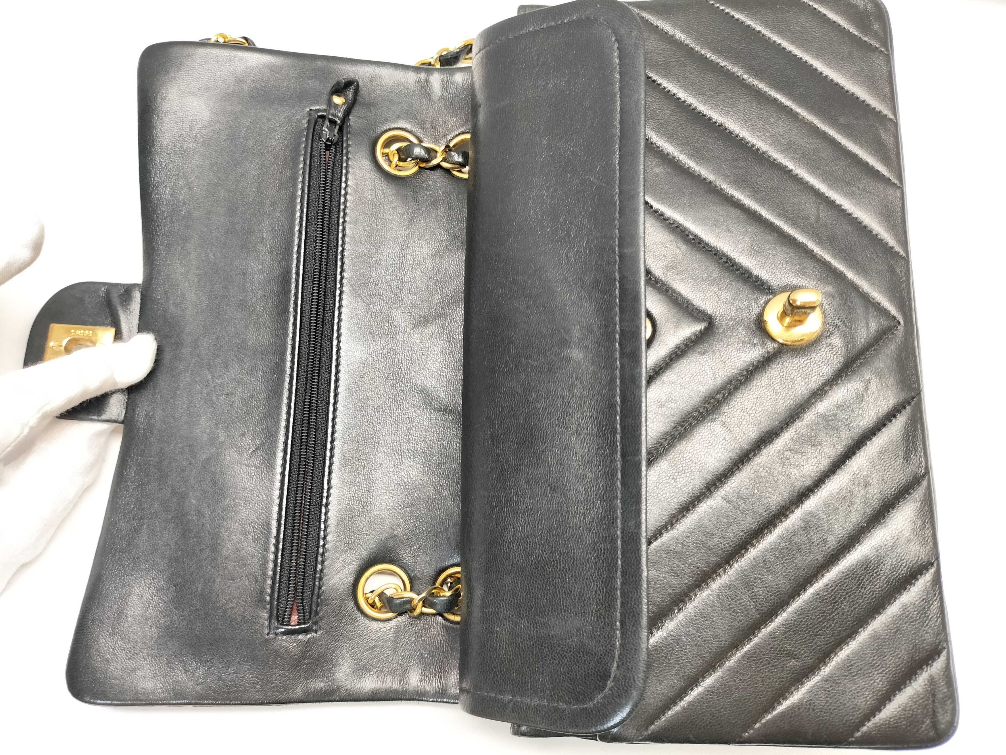 Chanel Chanel Timeless - Classic Double Flap Bag Chevron Caviar Size ONE SIZE - 3 Thumbnail