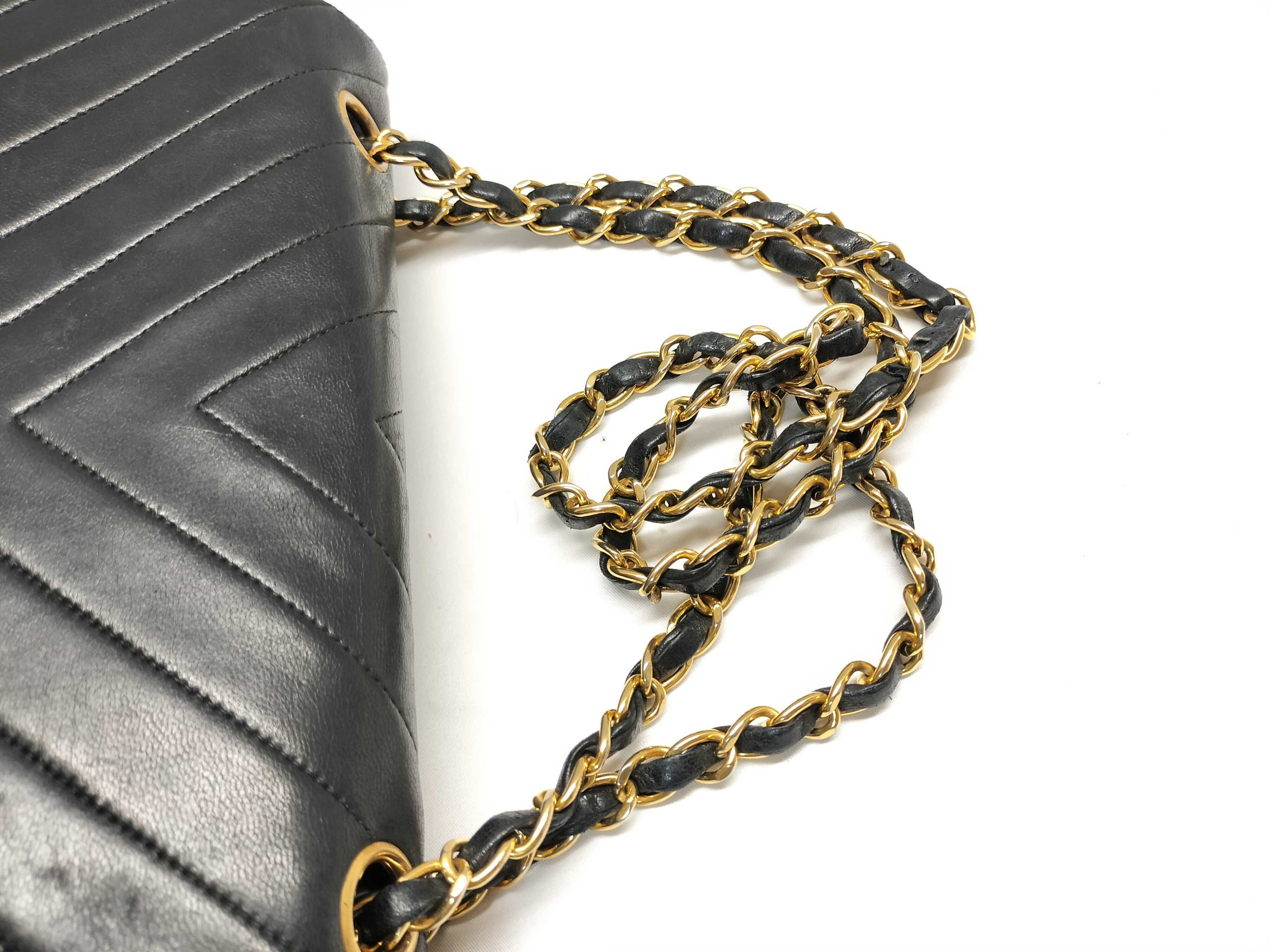 Chanel Chanel Timeless - Classic Double Flap Bag Chevron Caviar Size ONE SIZE - 9 Thumbnail