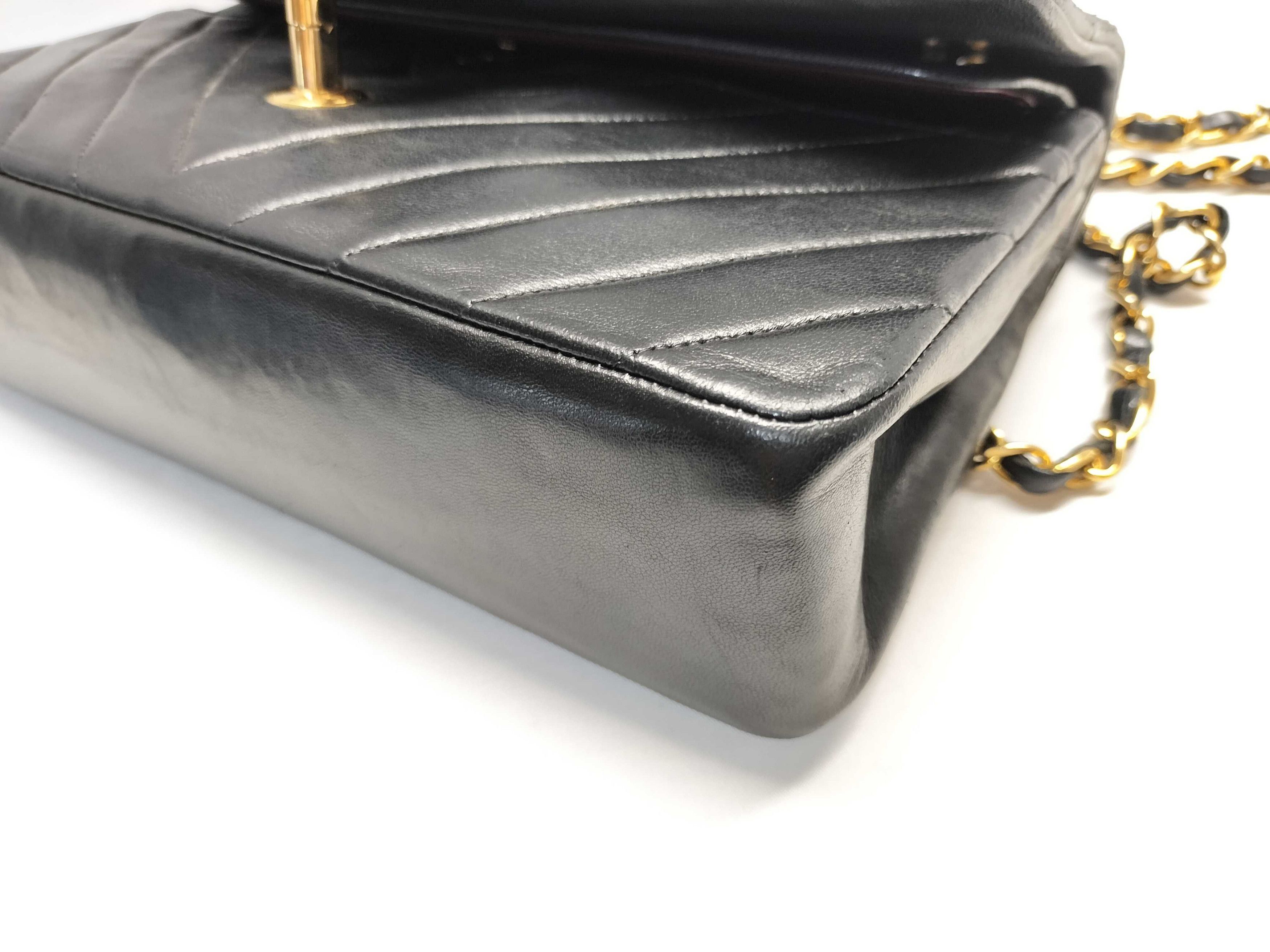 Chanel Chanel Timeless - Classic Double Flap Bag Chevron Caviar Size ONE SIZE - 6 Thumbnail