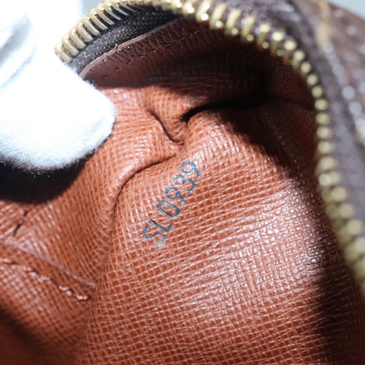Louis Vuitton Louis Vuitton Compiegne Canvas Size ONE SIZE - 7 Thumbnail