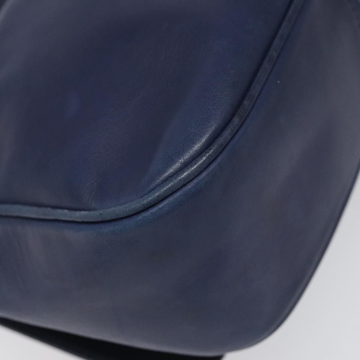 Celine Celine Vintage Circle Logo Crossbody Bag Leather Size ONE SIZE - 11 Thumbnail