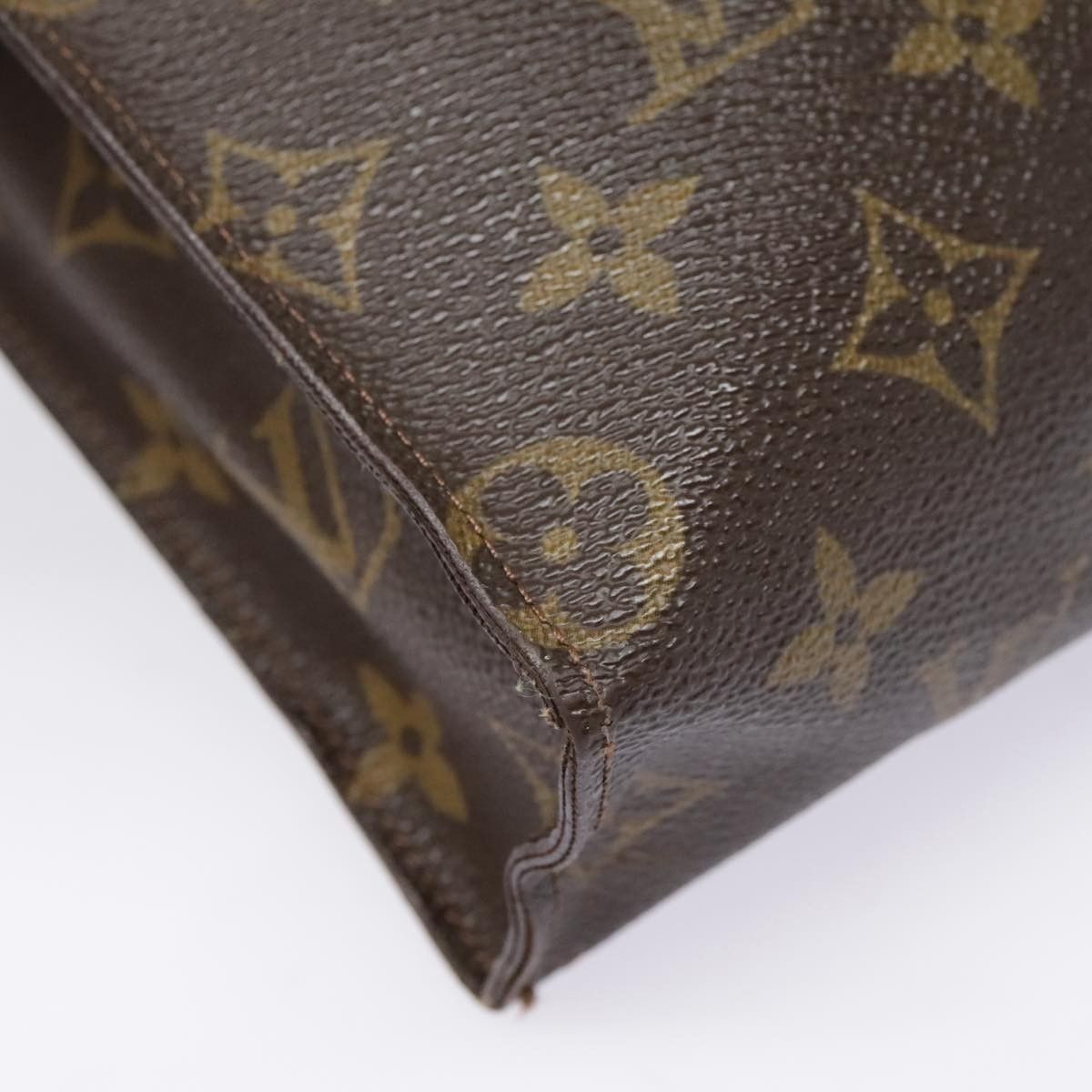Louis Vuitton Louis Vuitton Toiletry Pouch Monogram Canvas Size ONE SIZE - 8 Thumbnail