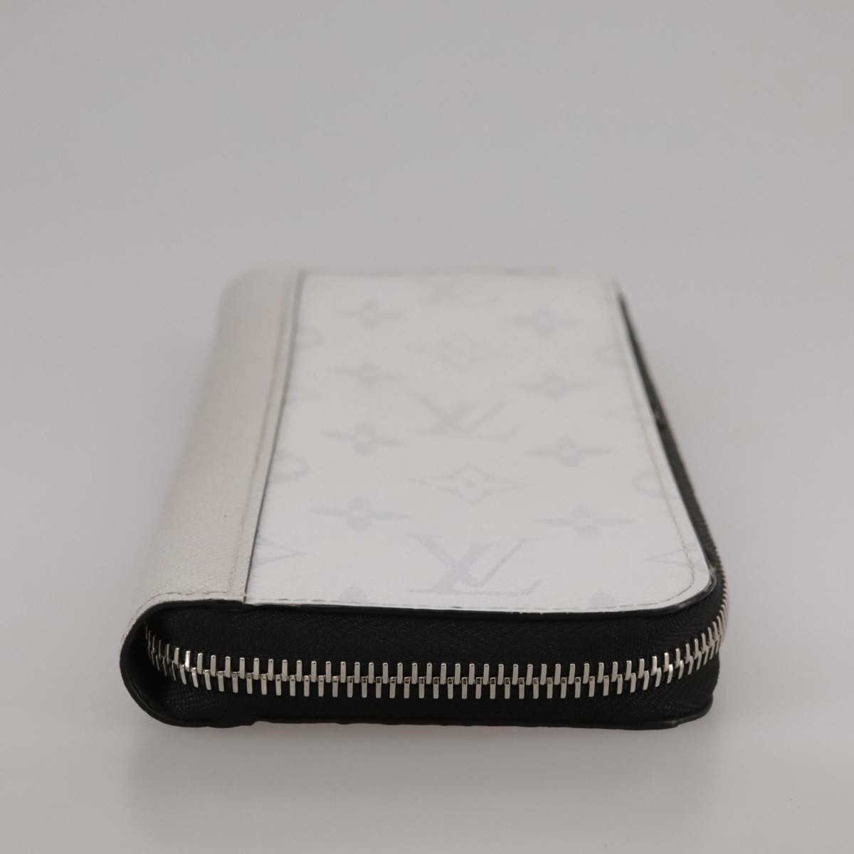 Louis Vuitton Louis Vuitton Zippy wallet vertical Taiga leather Size ONE SIZE - 13 Thumbnail