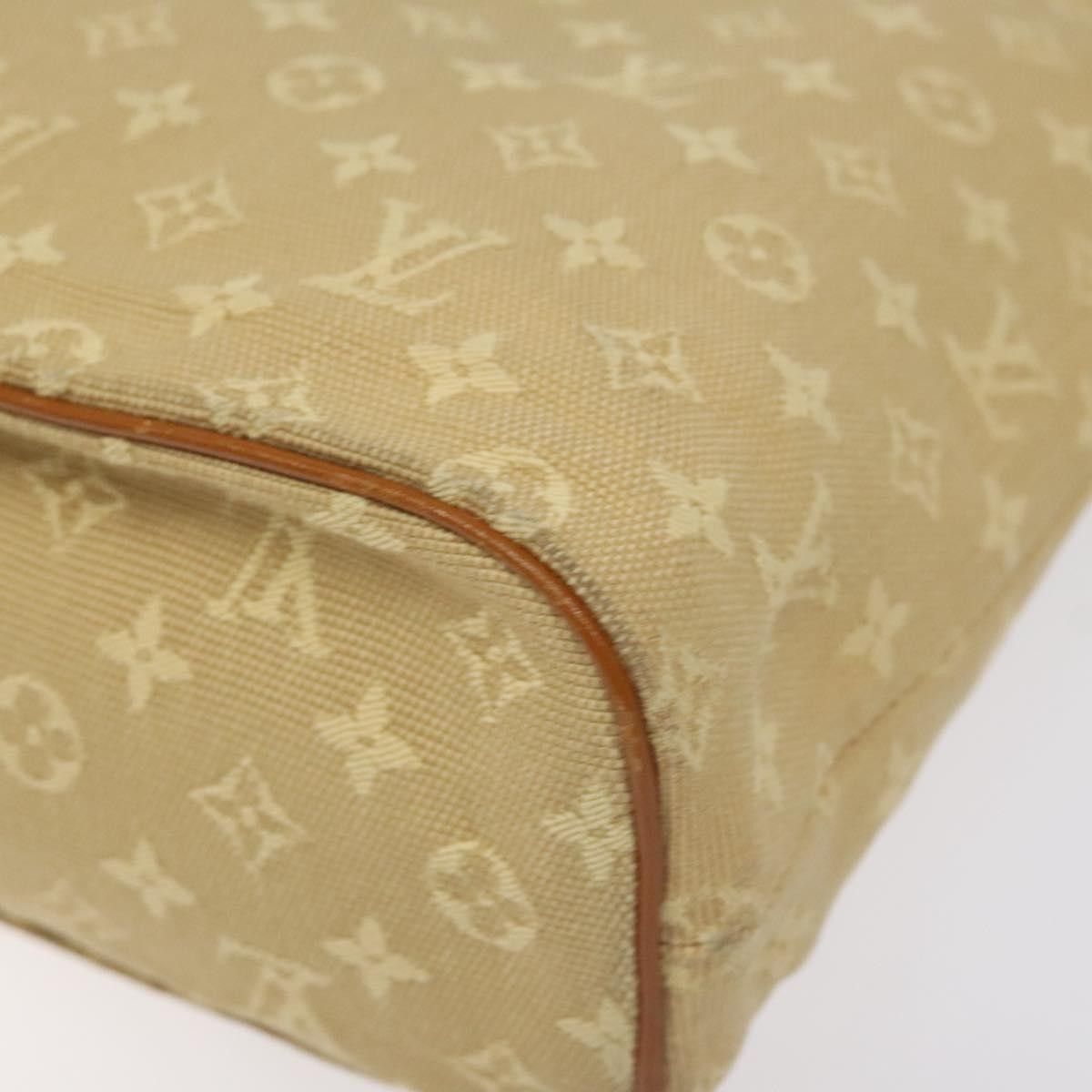 Louis Vuitton Louis Vuitton Lucille Handbag Mini Lin Size ONE SIZE - 12 Thumbnail