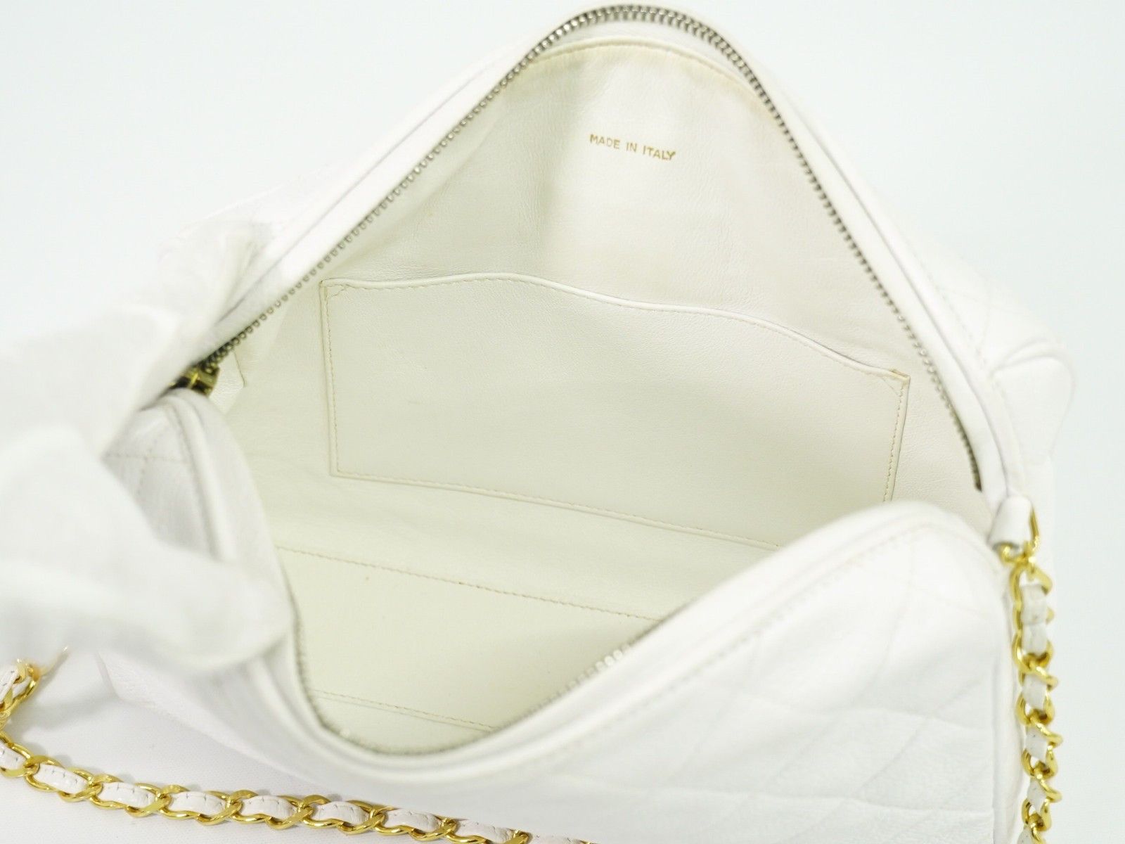 Chanel Chanel Vintage Diamond CC Camera Shoulder Bag Quilted Caviar Size ONE SIZE - 4 Thumbnail
