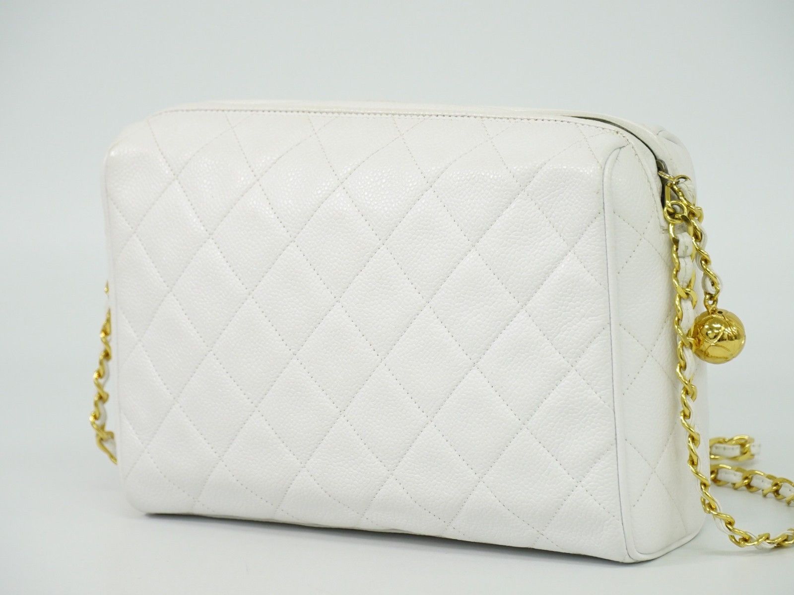 Chanel Chanel Vintage Diamond CC Camera Shoulder Bag Quilted Caviar Size ONE SIZE - 2 Thumbnail