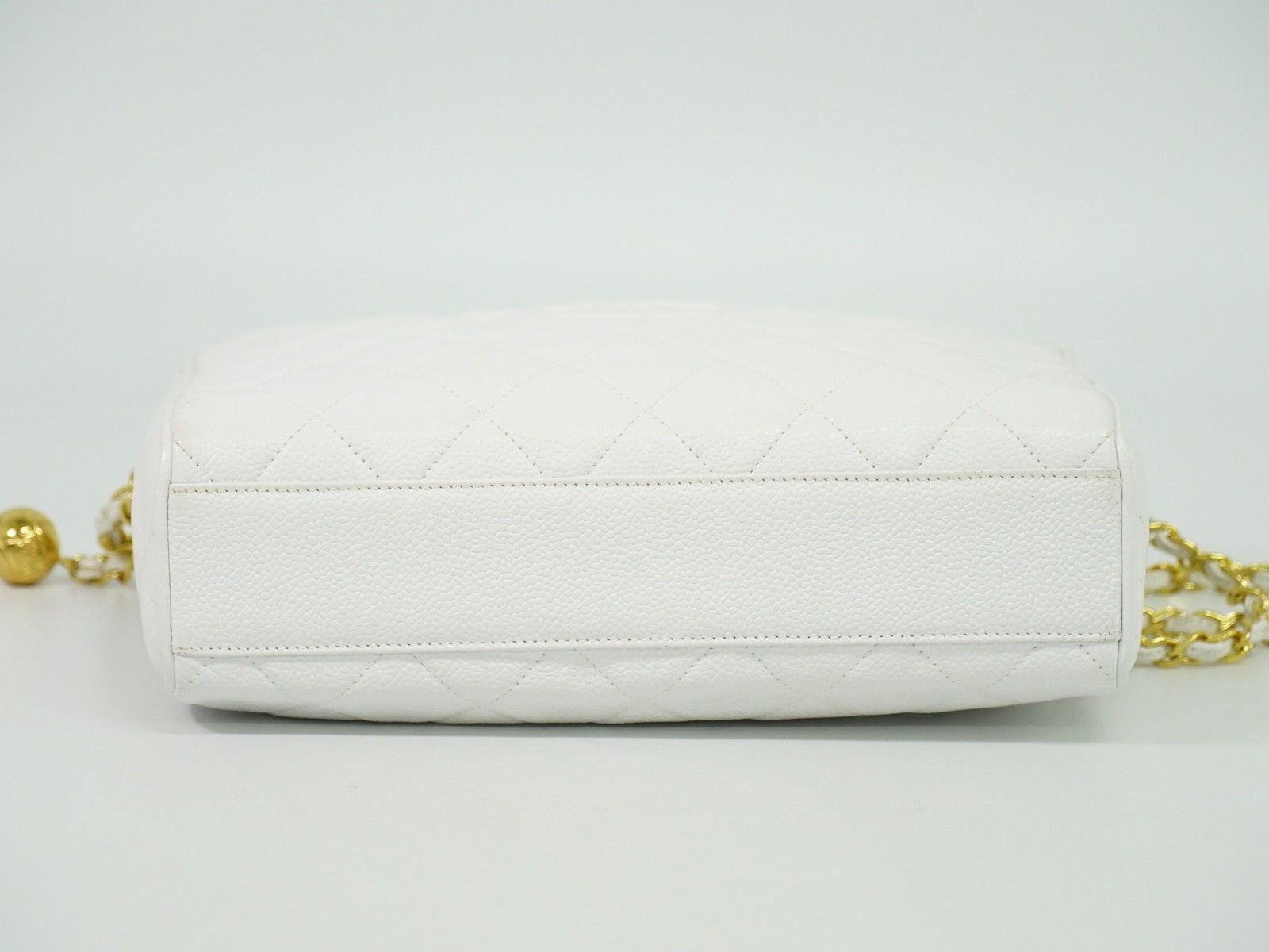 Chanel Chanel Vintage Diamond CC Camera Shoulder Bag Quilted Caviar Size ONE SIZE - 9 Thumbnail
