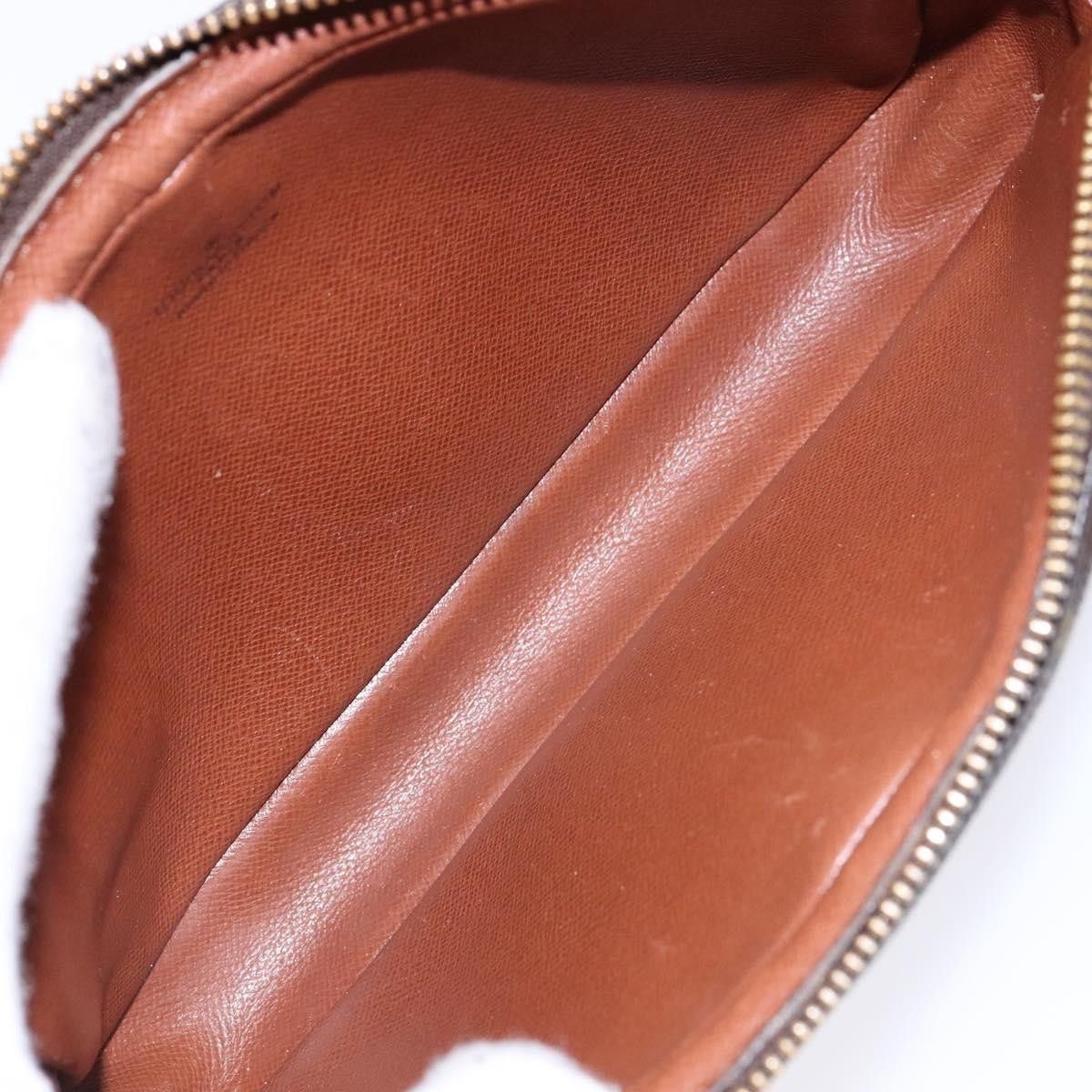Louis Vuitton Louis Vuitton Marly Dragonne Clutch Monogram Canvas Size ONE SIZE - 5 Thumbnail