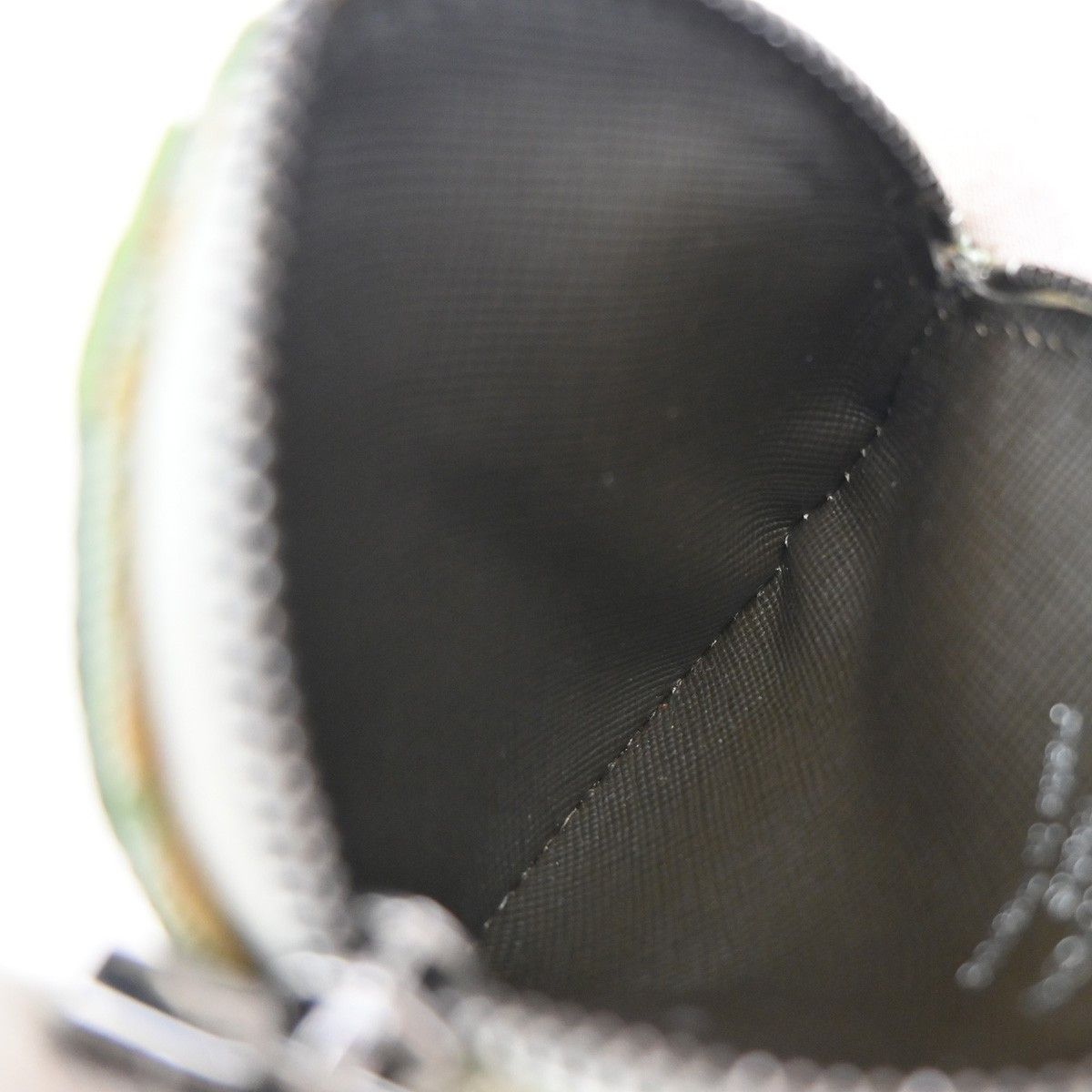 Louis Vuitton Louis Vuitton Round Coin Purse Mini Lin Croisette Size ONE SIZE - 8 Thumbnail