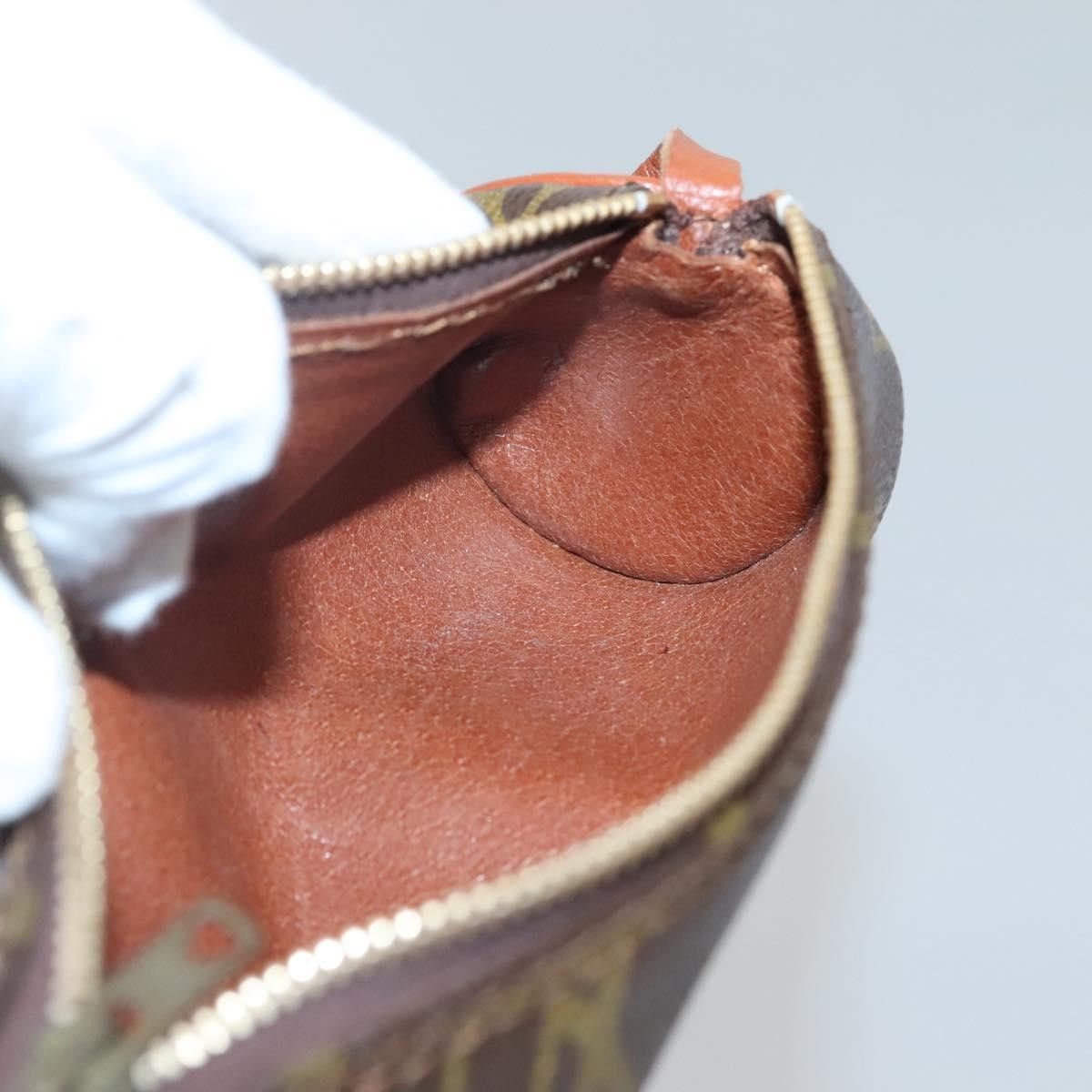 Louis Vuitton Louis Vuitton Papillon Pochette Monogram Canvas Size ONE SIZE - 18 Thumbnail
