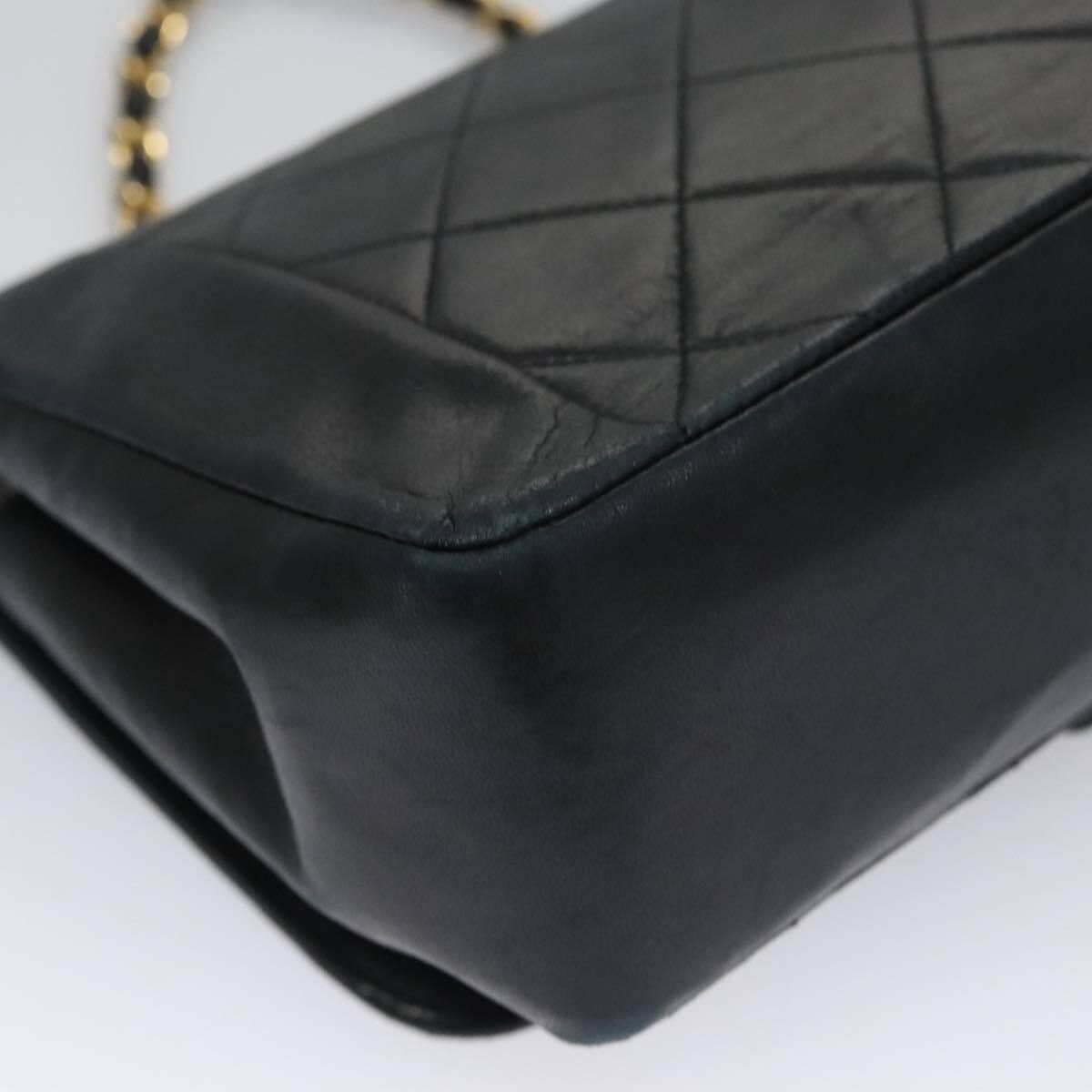 Chanel Chanel Vintage Diana Flap Bag Quilted Lambskin Size ONE SIZE - 12 Thumbnail
