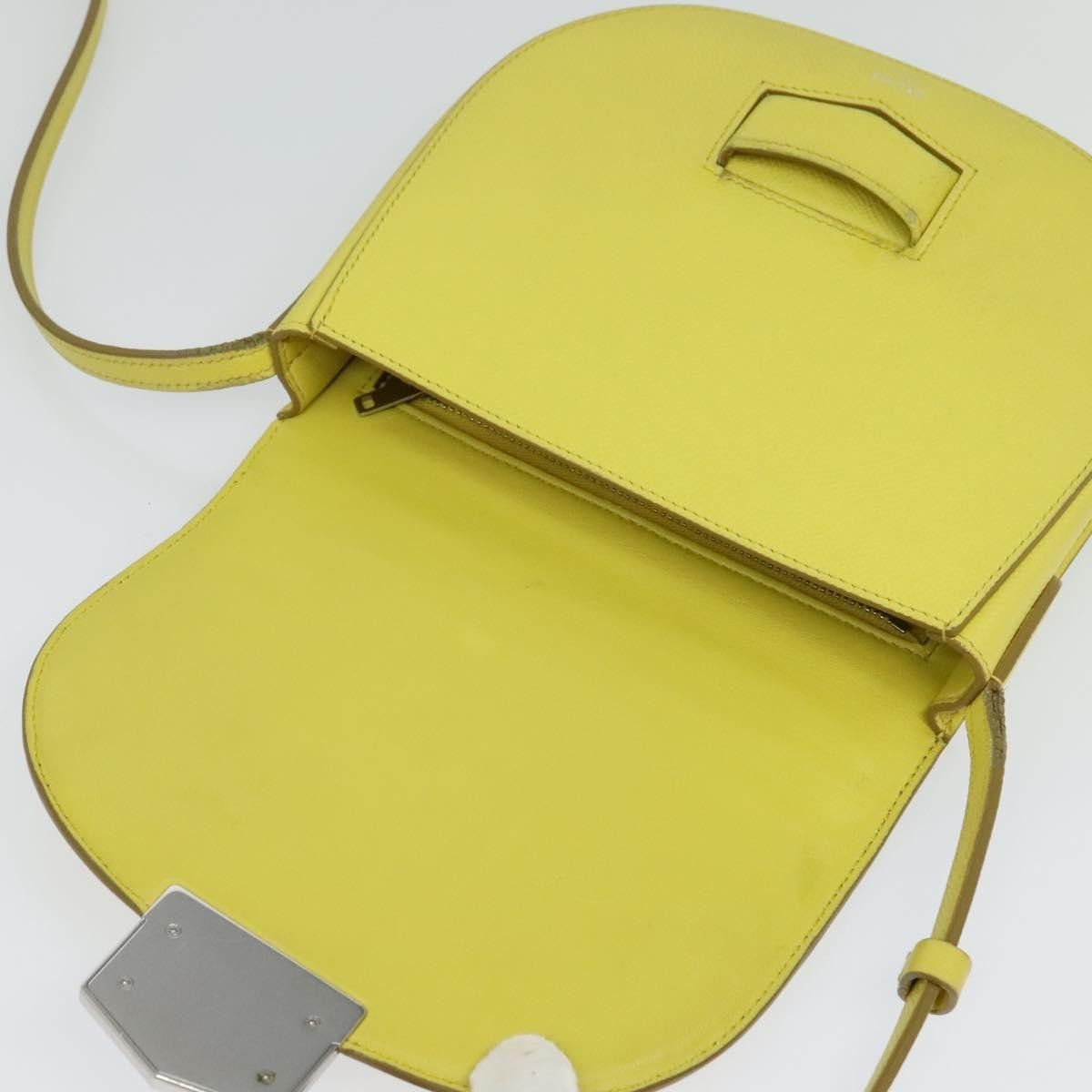 Celine Celine Trotteur Crossbody Bag Grainy Leather Size ONE SIZE - 18 Thumbnail