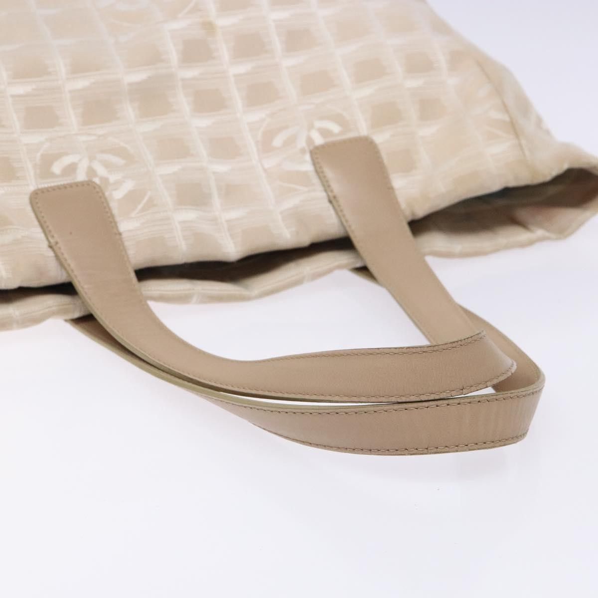 Chanel Chanel Travel Line Tote Nylon Size ONE SIZE - 16 Thumbnail