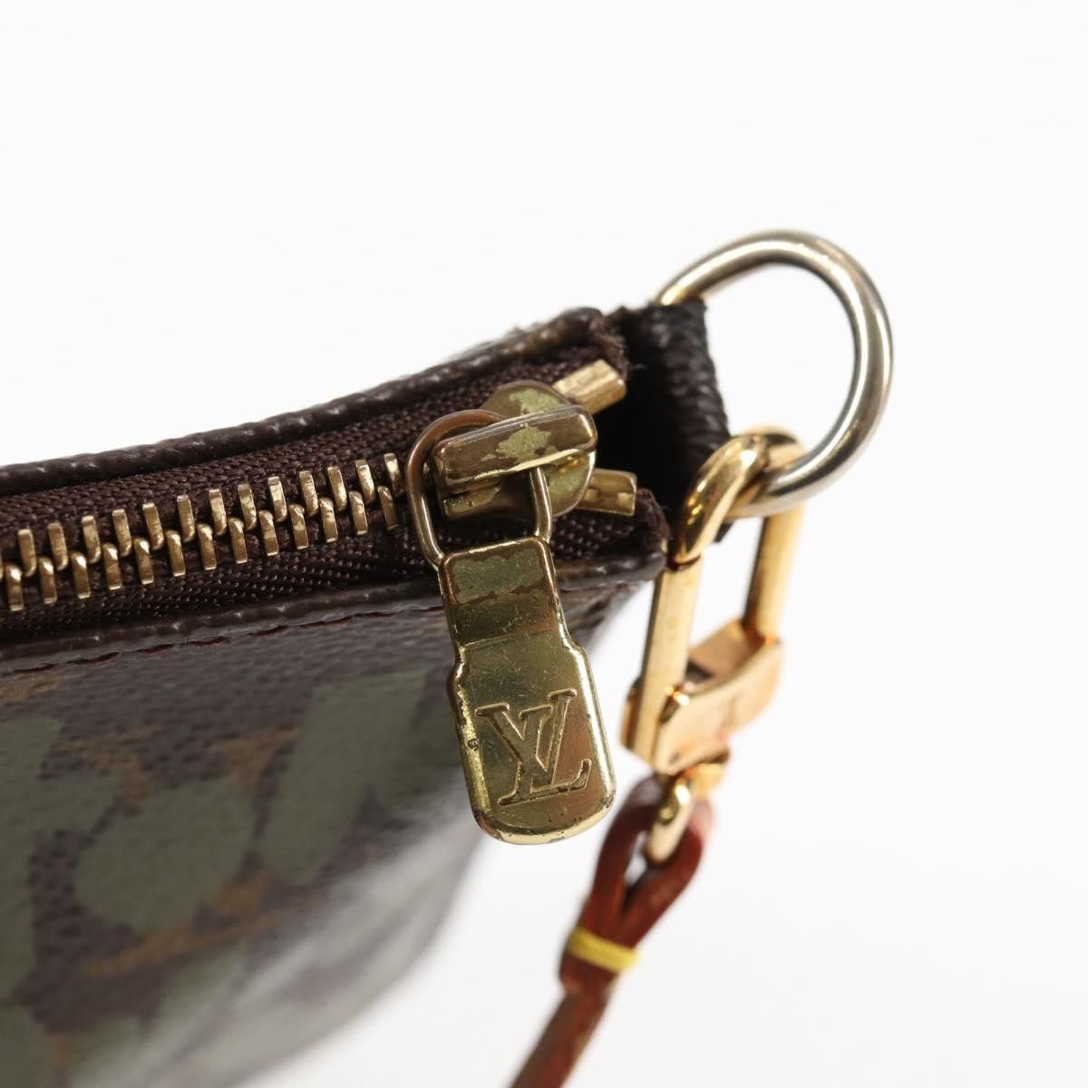 Louis Vuitton Louis Vuitton Pochette Accessoires Limited Edition Monogram Graffiti Size ONE SIZE - 18 Thumbnail