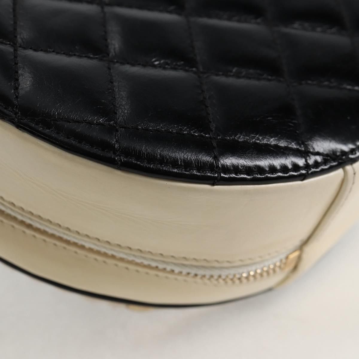 Chanel Chanel En Vogue Round Bag Crumpled Calfskin Size ONE SIZE - 9 Thumbnail