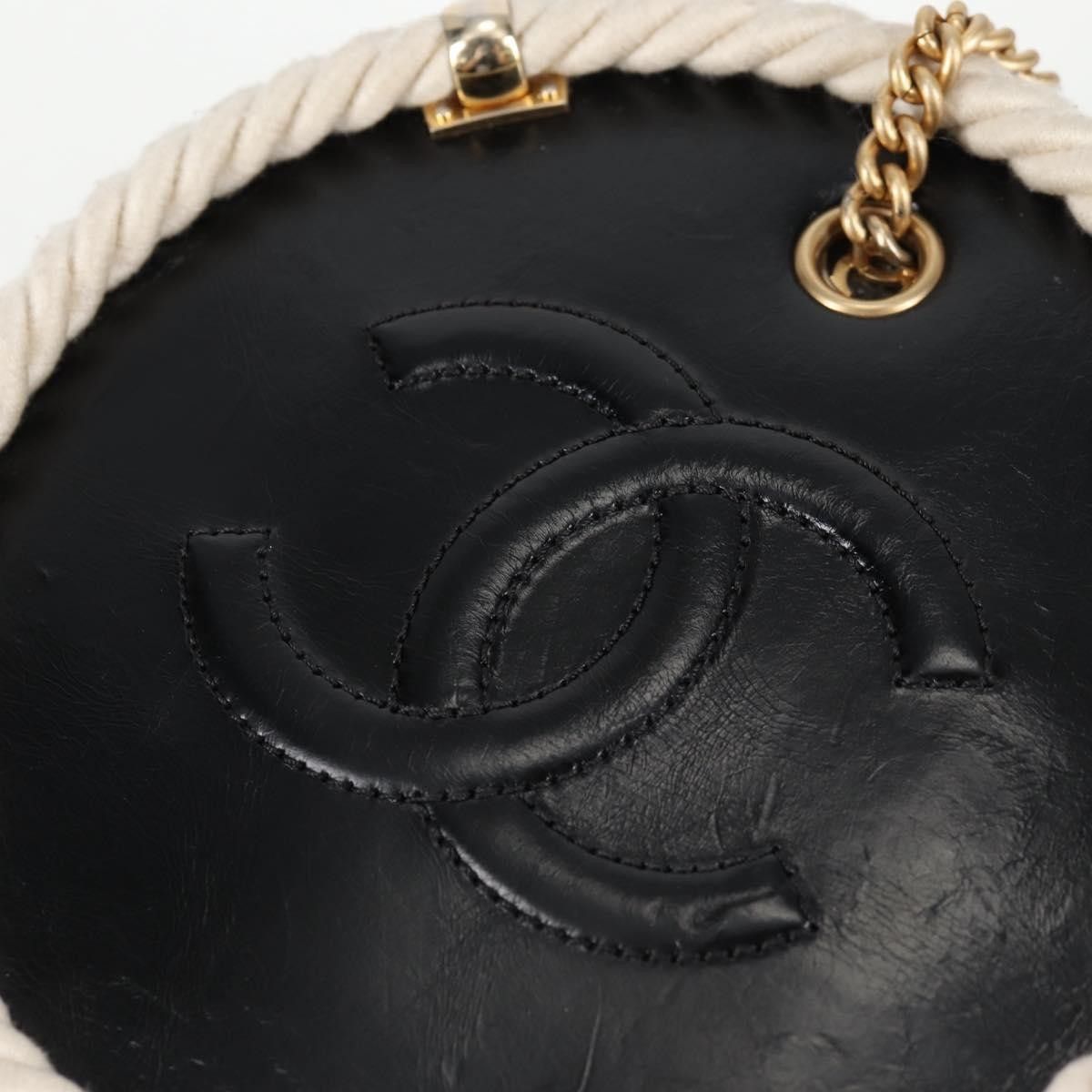 Chanel Chanel En Vogue Round Bag Crumpled Calfskin Size ONE SIZE - 21 Thumbnail