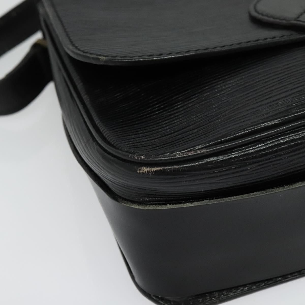 Louis Vuitton Louis Vuitton Cartouchiere Handbag Epi Leather Size ONE SIZE - 9 Thumbnail