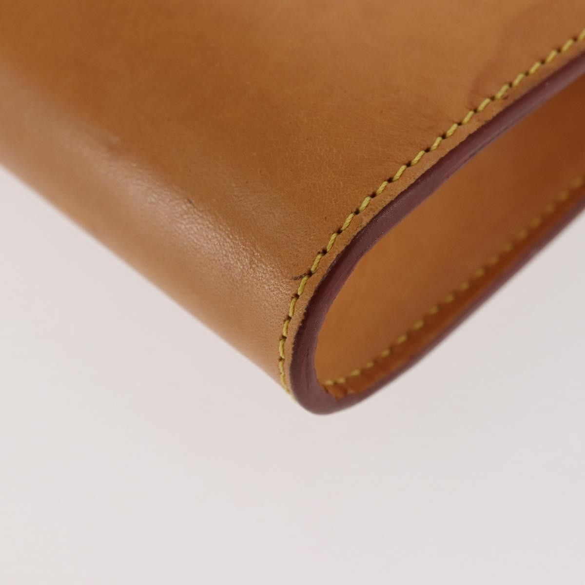 Louis Vuitton Louis Vuitton Bucket Pouch Leather Size ONE SIZE - 11 Thumbnail