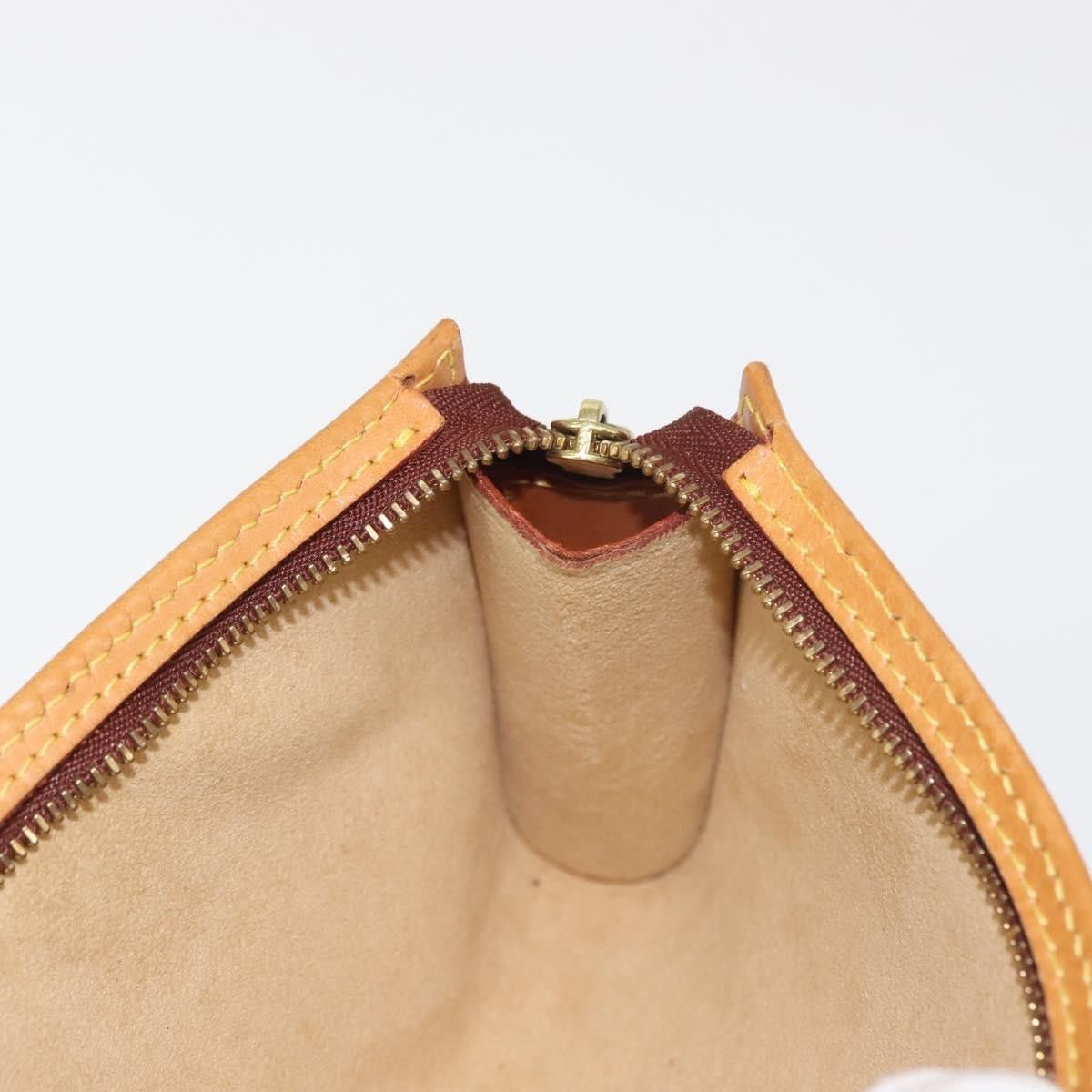Louis Vuitton Louis Vuitton Bucket Pouch Leather Size ONE SIZE - 15 Thumbnail