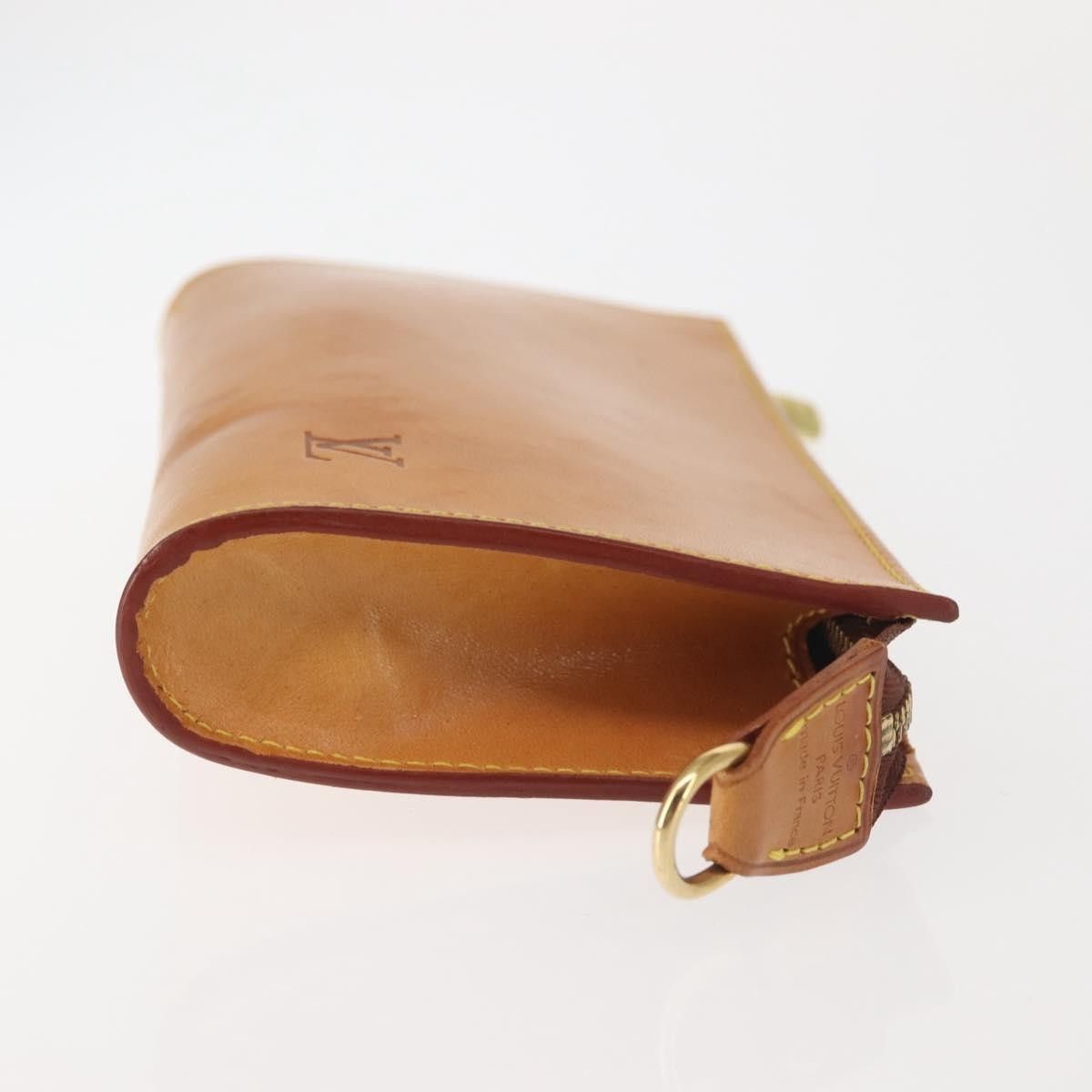 Louis Vuitton Louis Vuitton Bucket Pouch Leather Size ONE SIZE - 3 Thumbnail