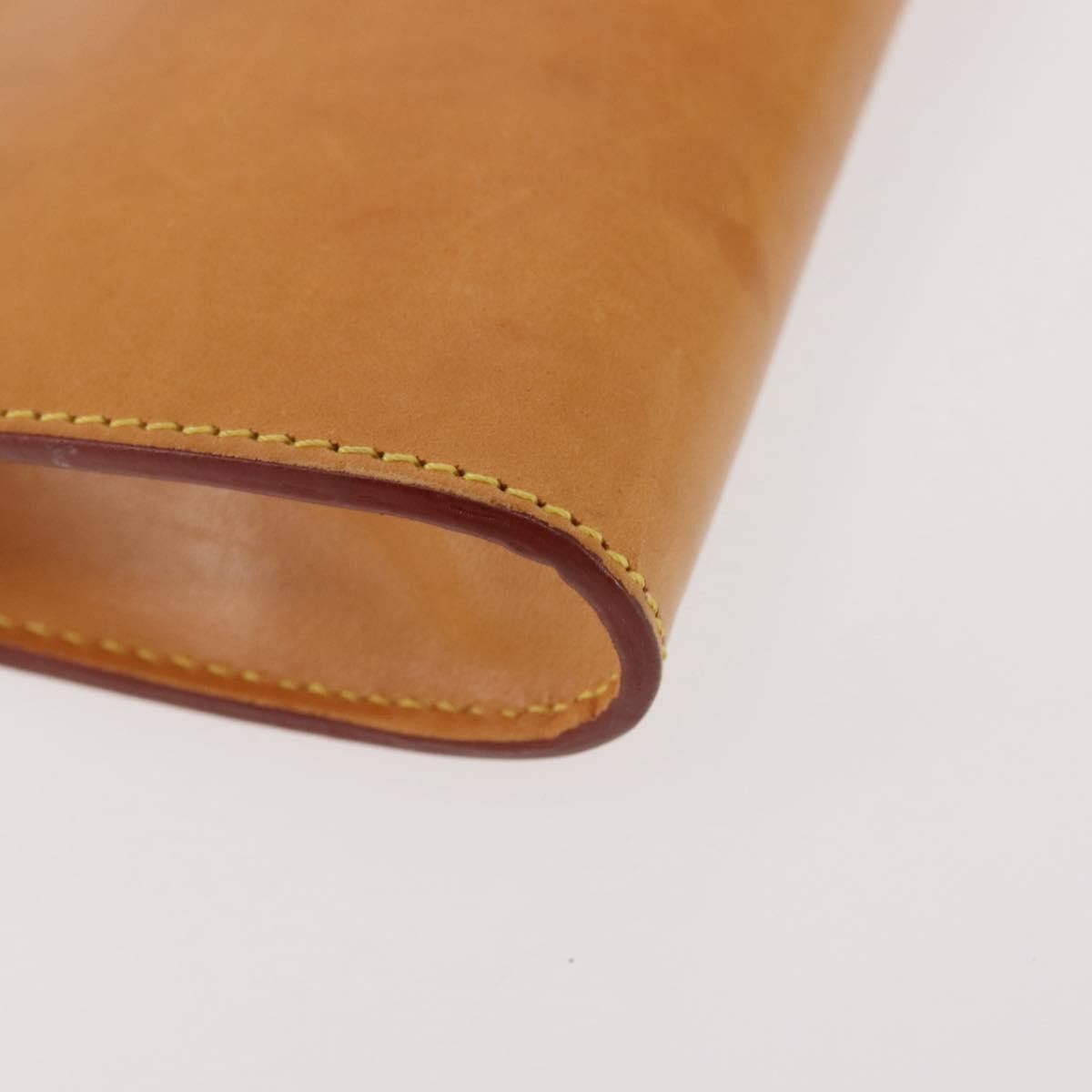 Louis Vuitton Louis Vuitton Bucket Pouch Leather Size ONE SIZE - 8 Thumbnail