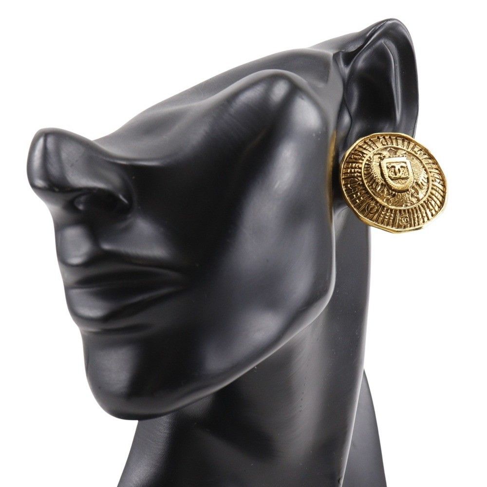 Chanel Chanel Vintage Round CC Clip-On Earrings Metal Size ONE SIZE - 8 Thumbnail
