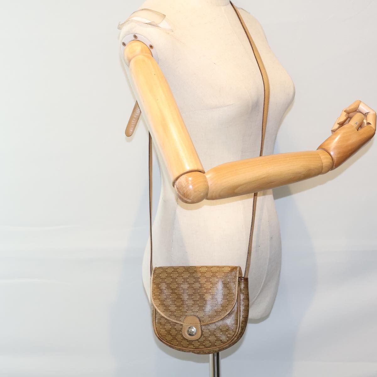 Celine Celine Macadam Shoulder Bag Leather Size ONE SIZE - 20 Thumbnail