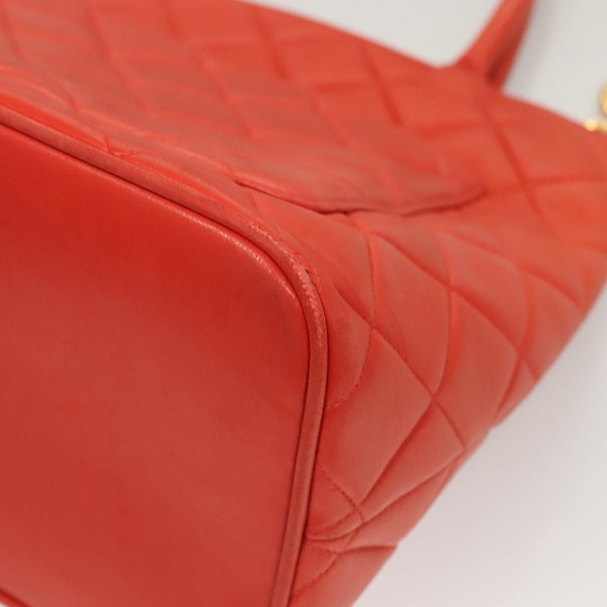 Chanel Chanel Medallion Tote Quilted Lambskin Size ONE SIZE - 12 Thumbnail