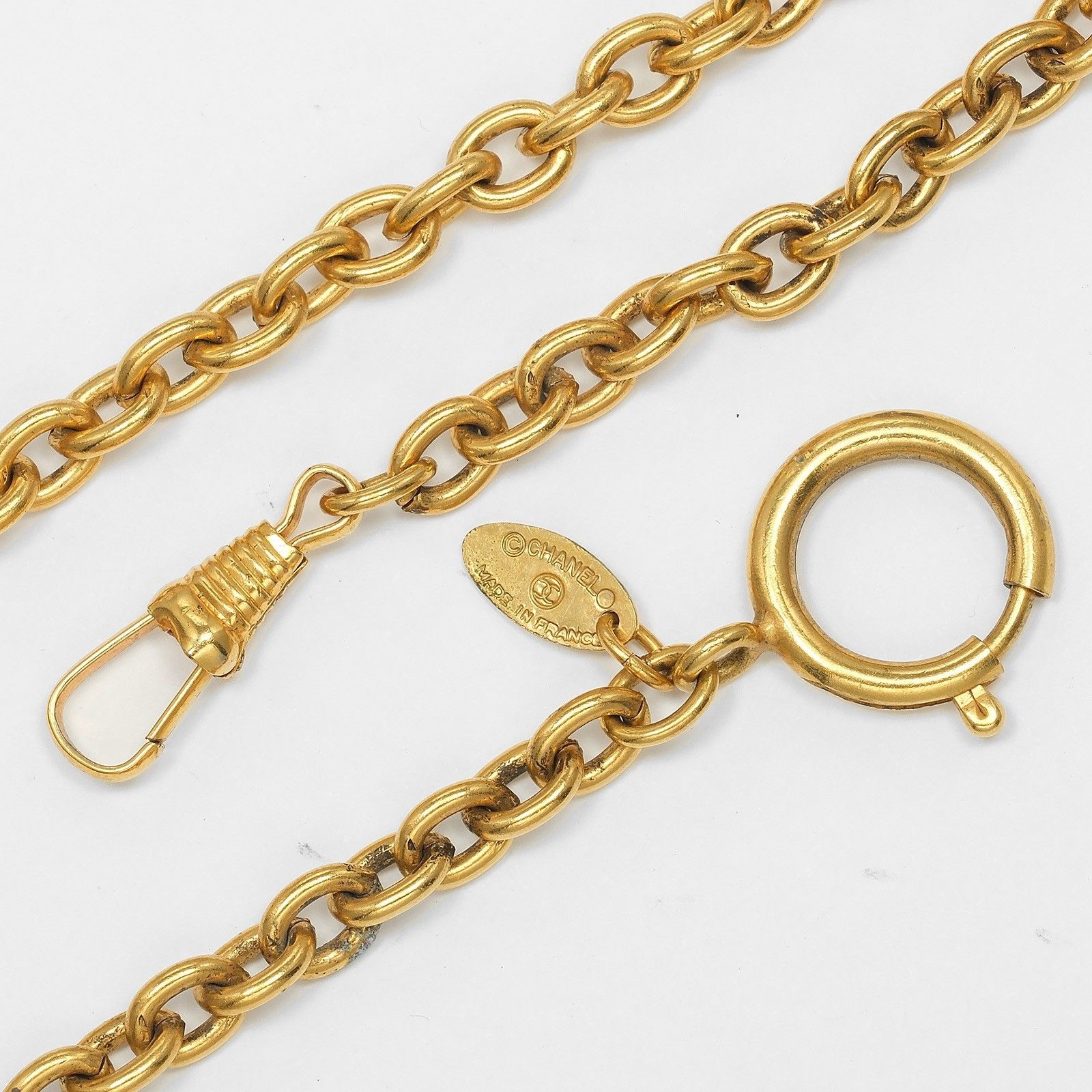 Chanel Chanel Vintage CC Pendant Necklace Quilted Metal Size ONE SIZE - 6 Thumbnail