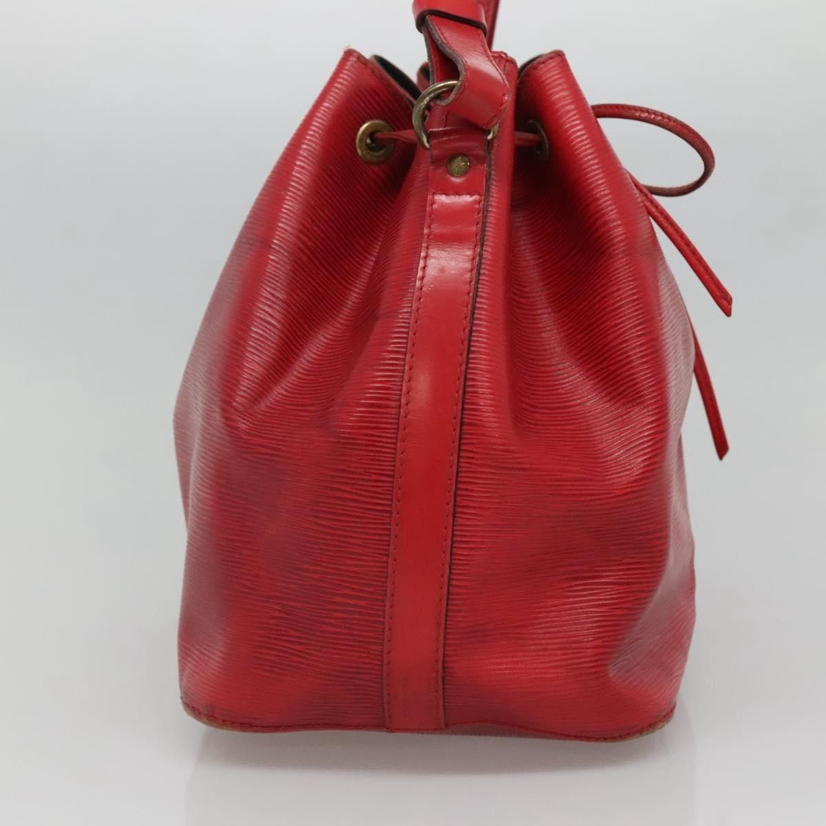 Louis Vuitton Louis Vuitton Petit Noe Handbag Epi Leather Size ONE SIZE - 3 Thumbnail