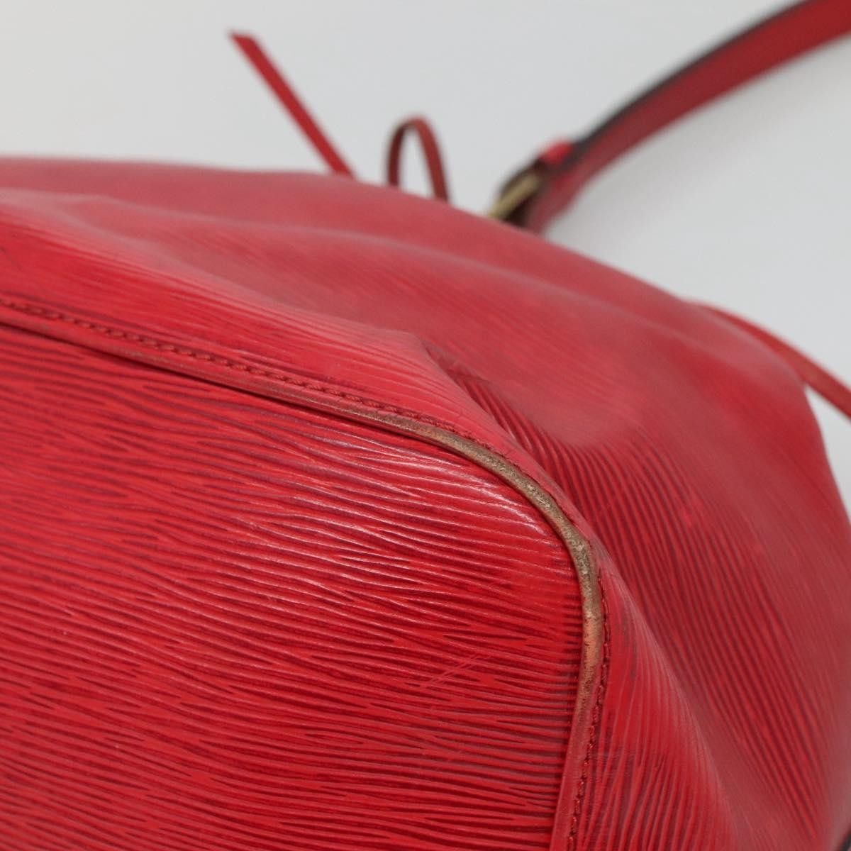 Louis Vuitton Louis Vuitton Petit Noe Handbag Epi Leather Size ONE SIZE - 8 Thumbnail