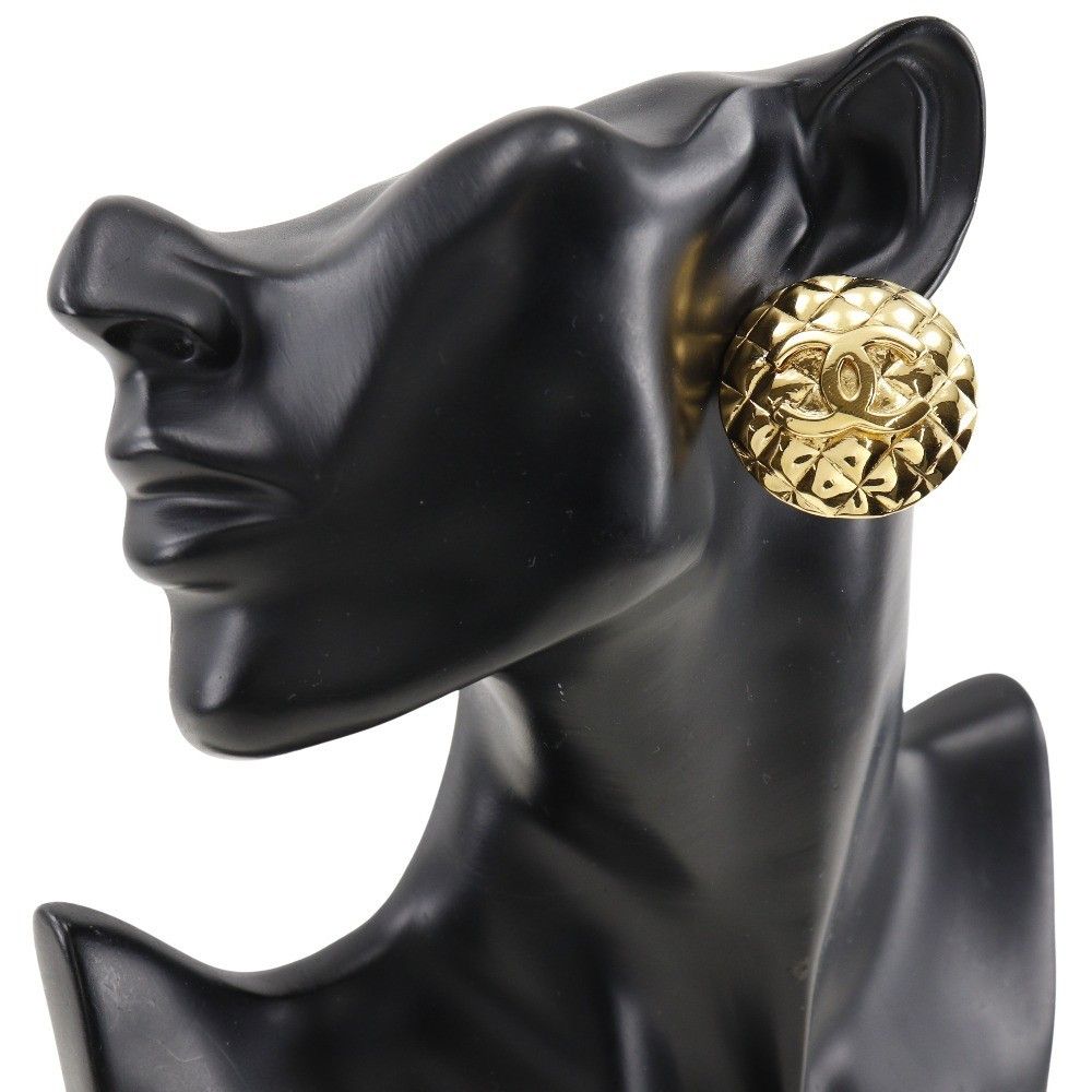 Chanel Chanel Vintage Round CC Clip-On Earrings Metal Size ONE SIZE - 8 Thumbnail