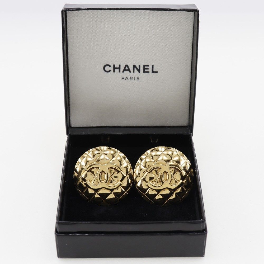 Chanel Chanel Vintage Round CC Clip-On Earrings Metal Size ONE SIZE - 9 Thumbnail