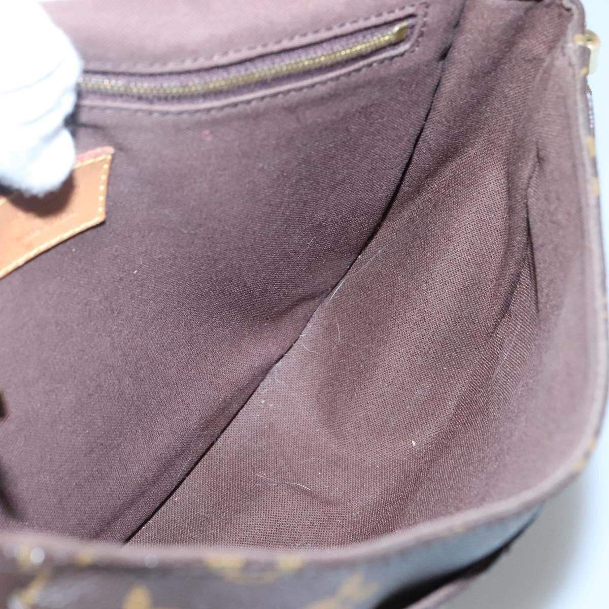 Louis Vuitton Louis Vuitton Menilmontant Handbag Monogram Canvas Size ONE SIZE - 20 Thumbnail