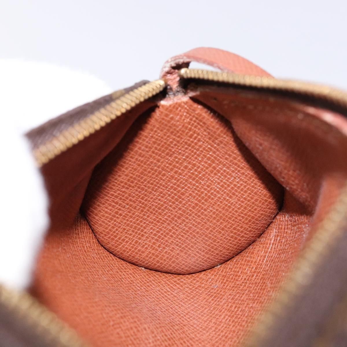 Louis Vuitton Louis Vuitton Papillon Pochette Monogram Canvas Size ONE SIZE - 14 Thumbnail