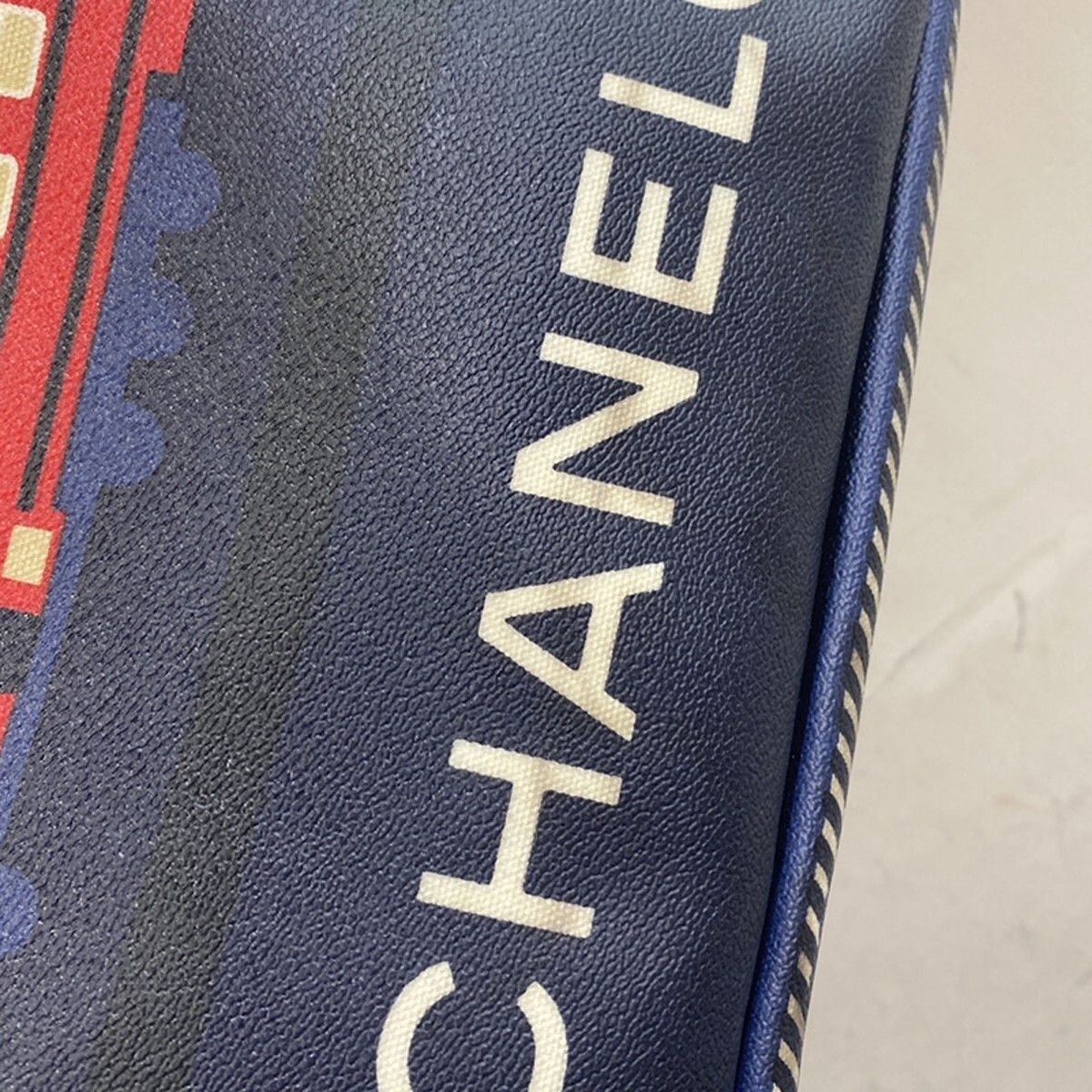 Chanel Chanel Le Train Tote Printed Coated Canvas Size ONE SIZE - 16 Thumbnail