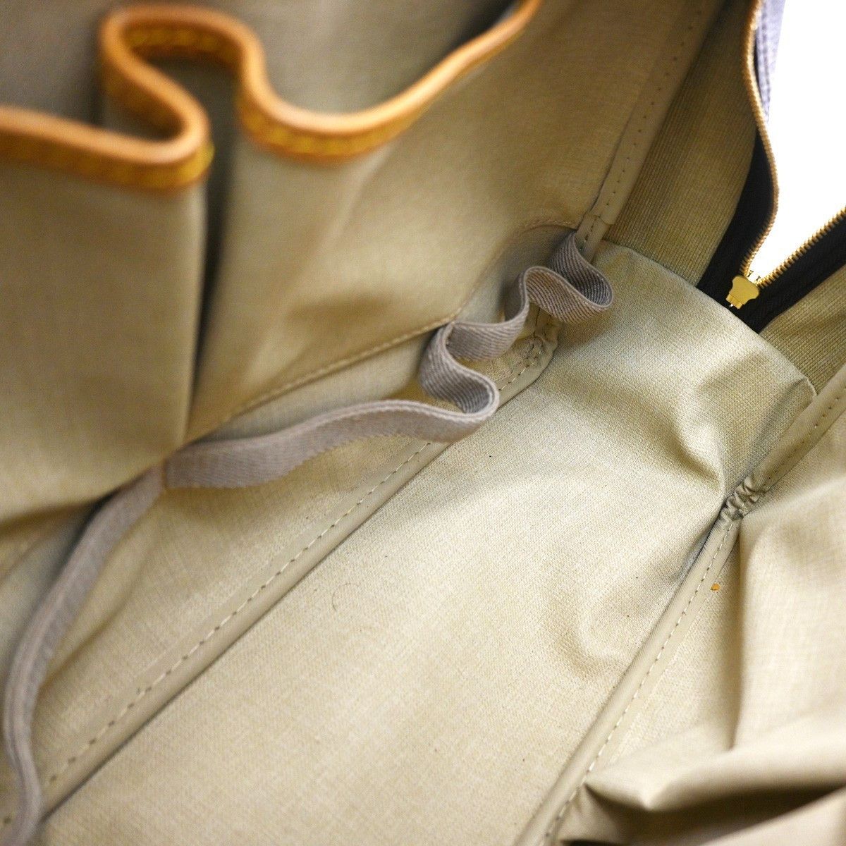 Louis Vuitton Louis Vuitton Deauville Handbag Monogram Canvas Size ONE SIZE - 13 Thumbnail