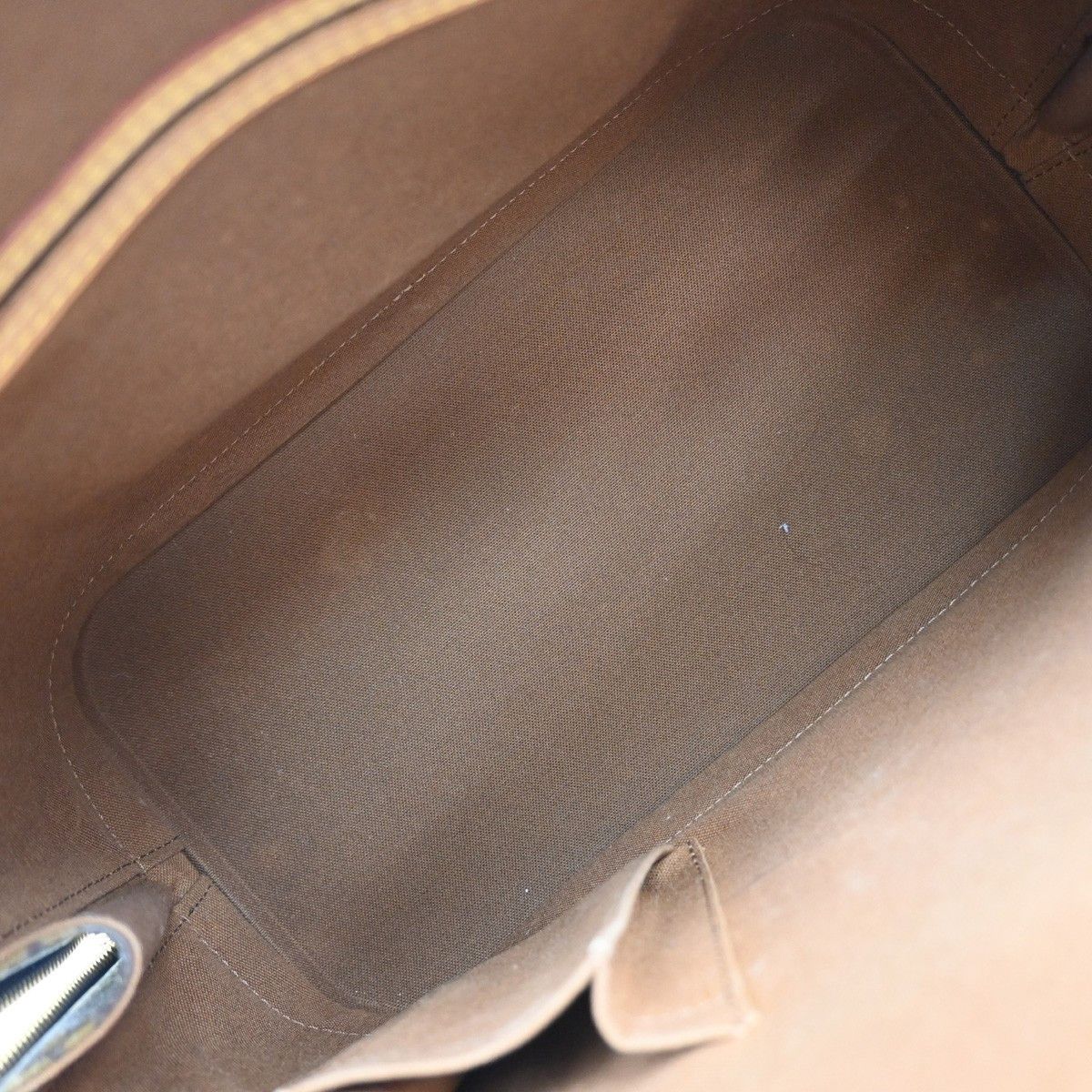 Louis Vuitton Louis Vuitton Alma Voyage Handbag Monogram Canvas Size ONE SIZE - 5 Thumbnail
