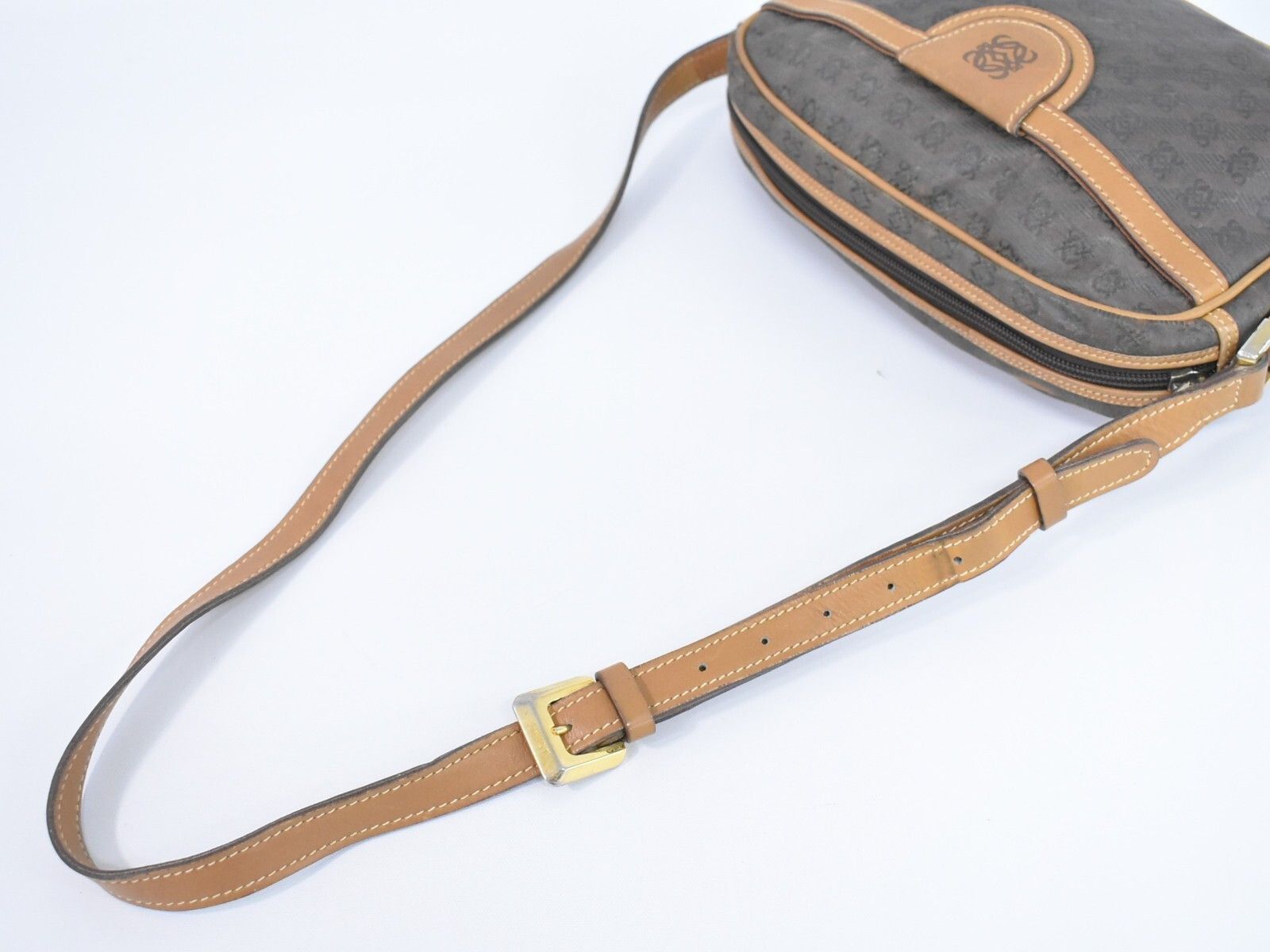 Loewe Loewe Anagram Shoulder Bag Canvas Size ONE SIZE - 5 Thumbnail